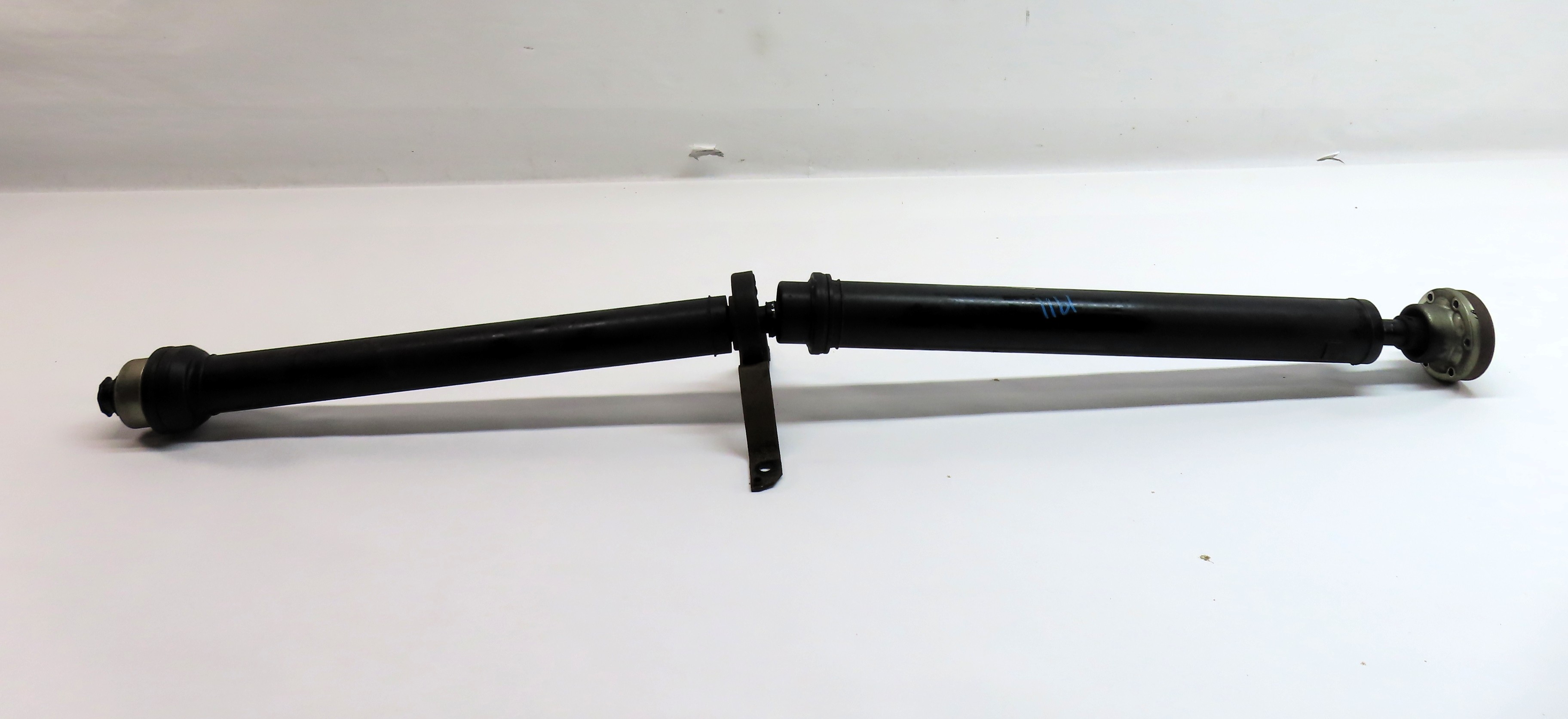 2013-2014 AUDI S5 (B8 8T) 3.0L A/T - REAR DRIVESHAFT DRIVELINE DRIVE LINE SHAFT — exact item pictured