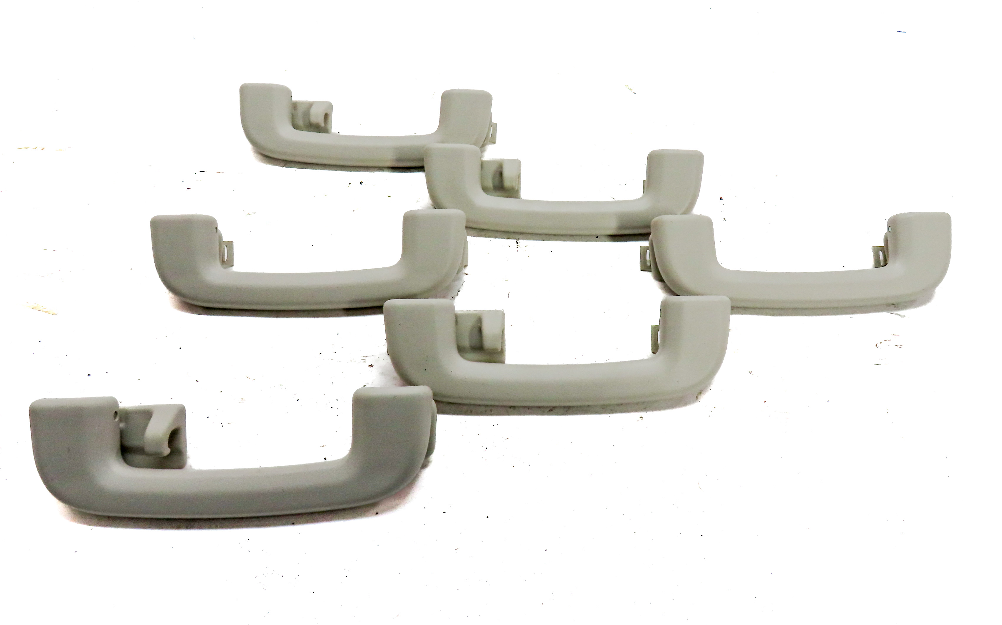 2018 LAND ROVER DISCOVERY (L462) INTERIOR ROOF GRAB HANDLE SET/6 (Gray) — exact item pictured
