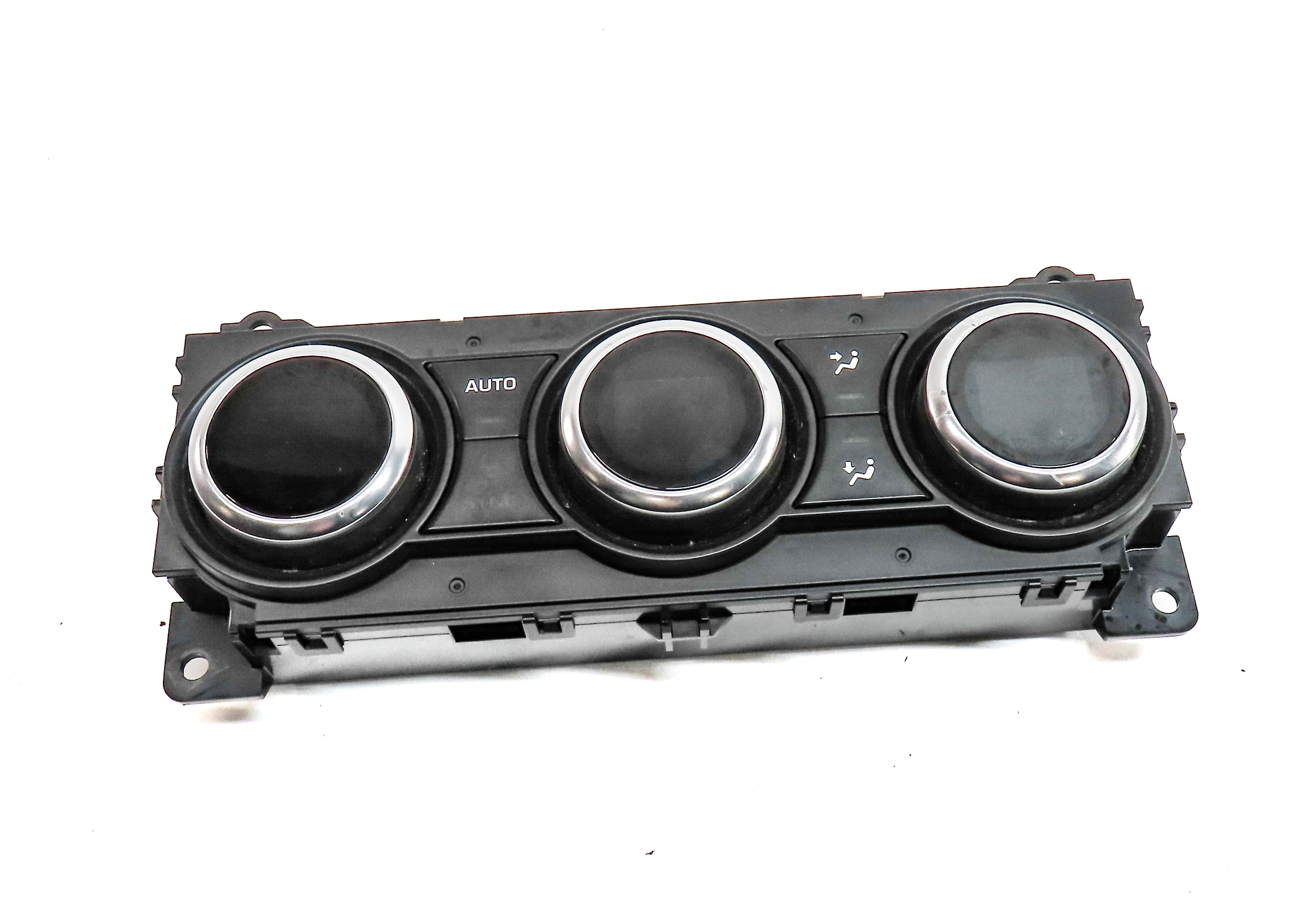 2018 LAND ROVER DISCOVERY (L462) REAR HEAT AIR AC HVAC CLIMATE CONTROL PANEL — exact item pictured