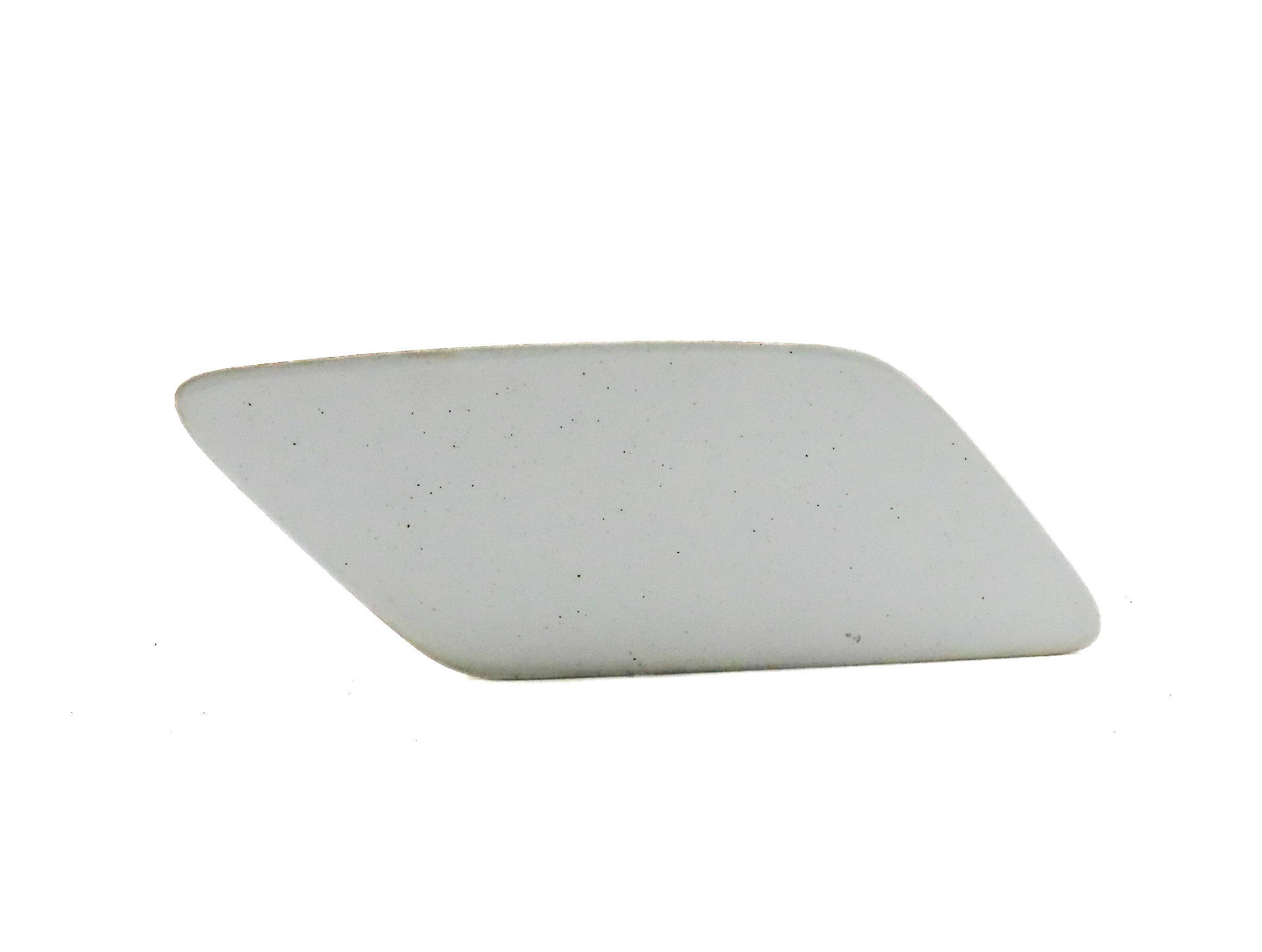 2018 ROVER DISCOVERY (L462) FRONT RIGHT PASSENGER HEADLIGHT WASHER TRIM (White) — exact item pictured
