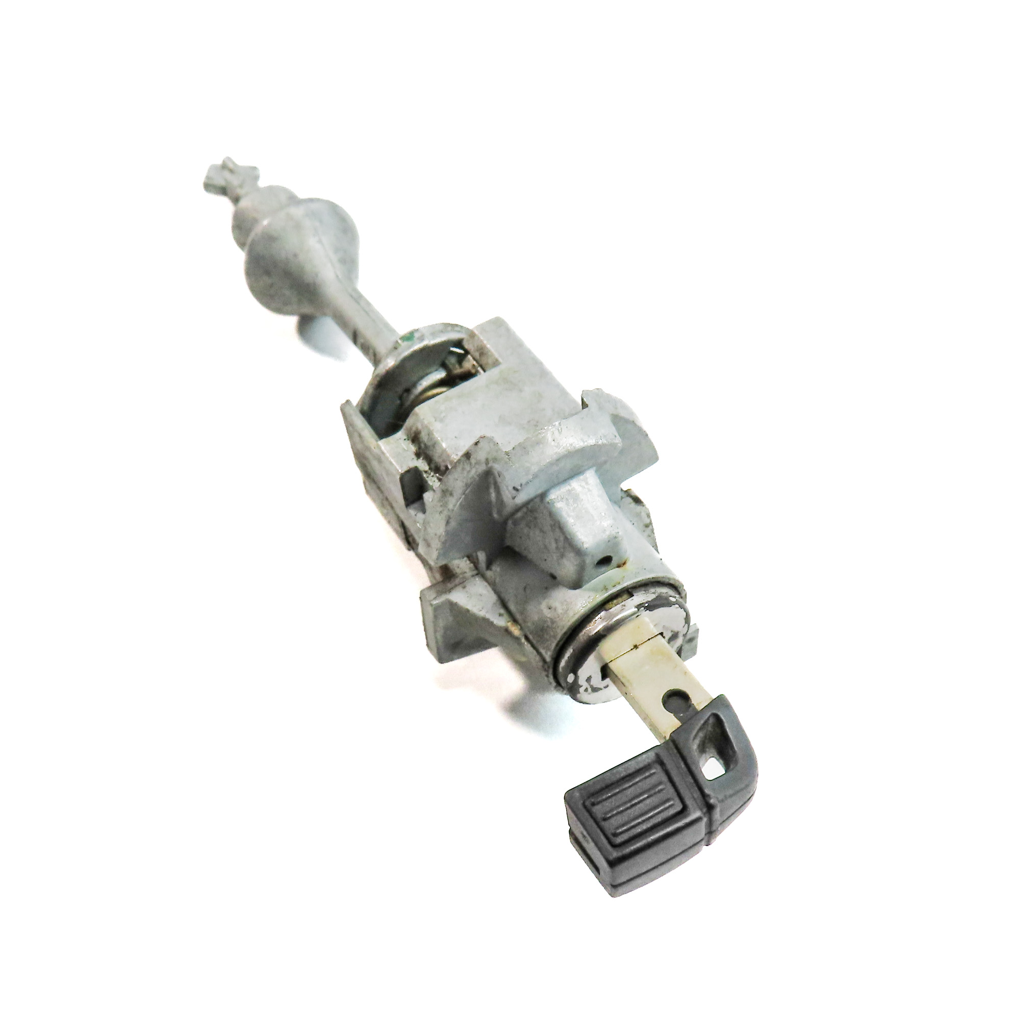 2011 BMW X5 (E70) FRONT LEFT DRIVER DOOR HANDLE LOCK CYLINDER w/ SKELETON KEY — exact item pictured