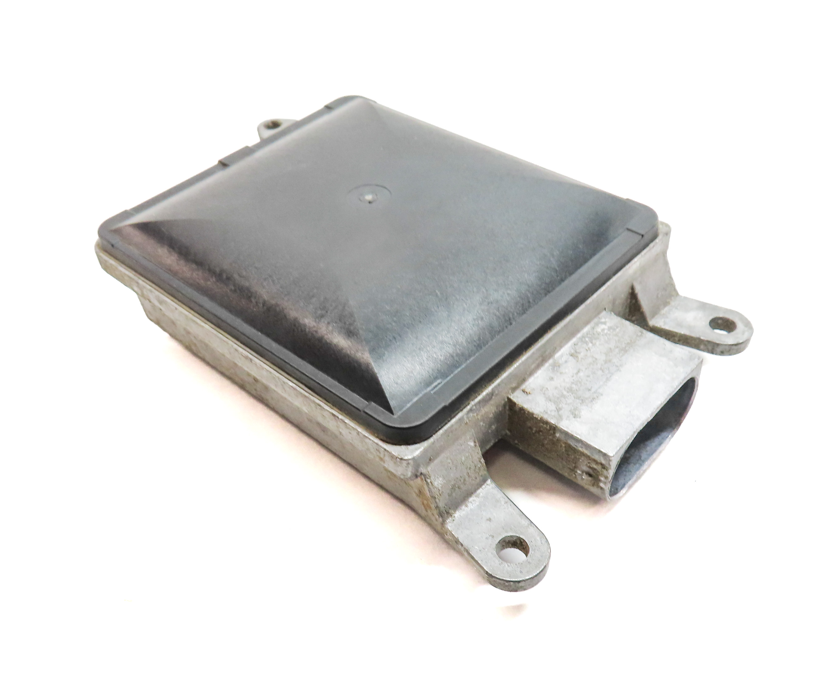 2015 BMW X5 (F15) REAR DRIVER ASSIST BLIND SPOT RADAR SENSOR MODULE (MASTER) — exact item pictured