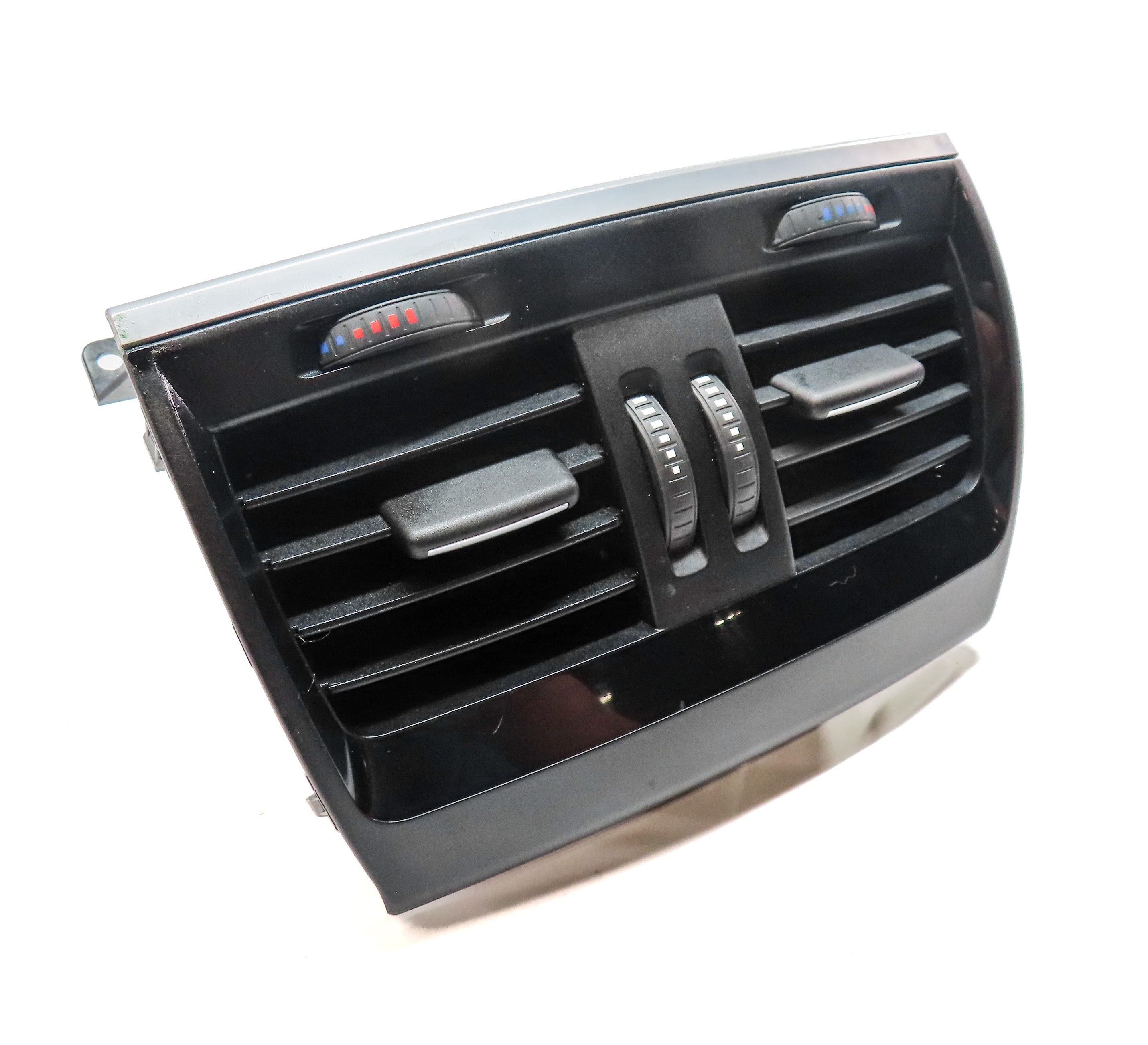 2015 BMW X5 (F15) REAR CENTER CONSOLE HEAT AIR AC HVAC DUAL VENT (Black) — exact item pictured