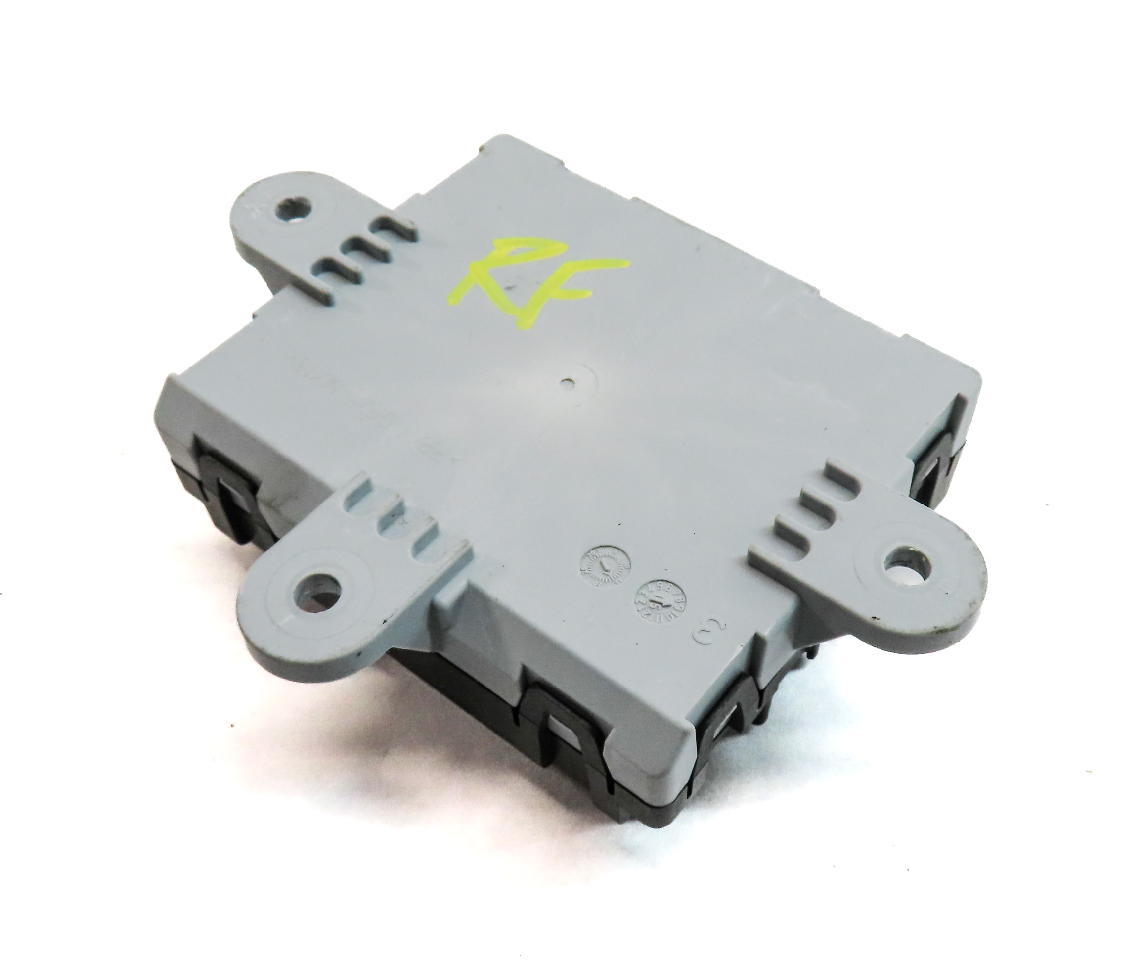 2016 LAND ROVER DISCOVERY SPORT (L550) FRONT RIGHT PASSENGER DOOR CONTROL MODULE — exact item pictured