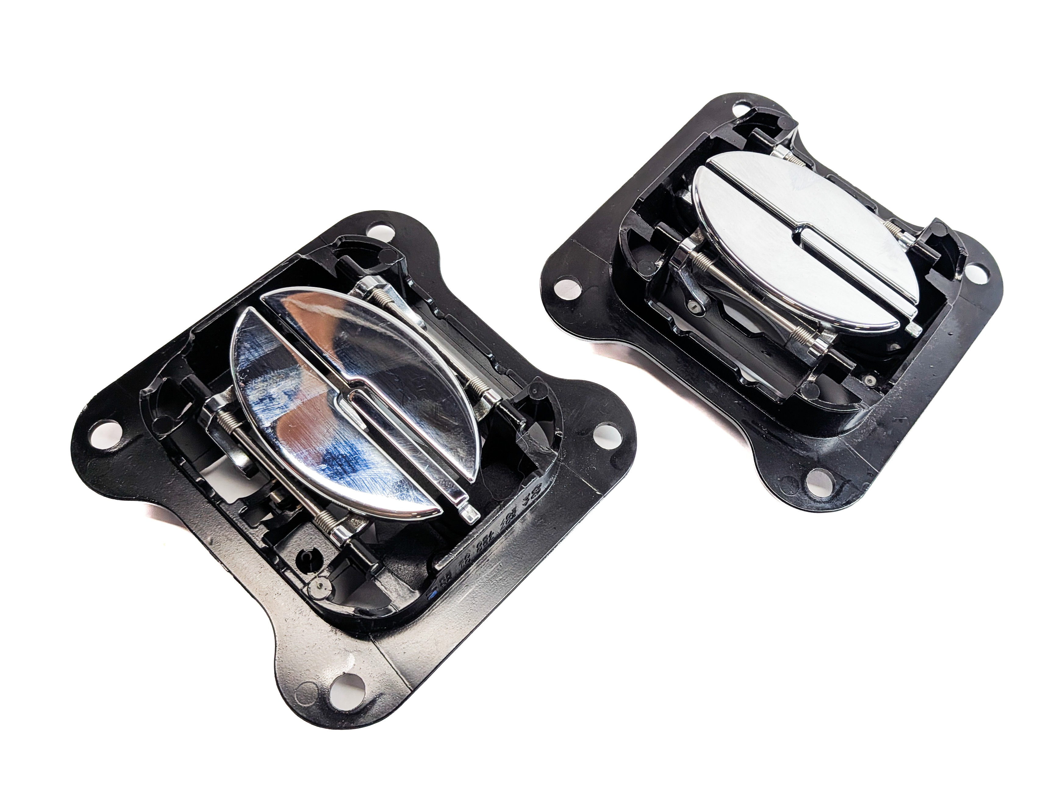 2015 MERCEDES E400 (A207) CONVERTIBLE WINDSCREEN QUICK RELEASE LATCH SET/2 — exact item pictured