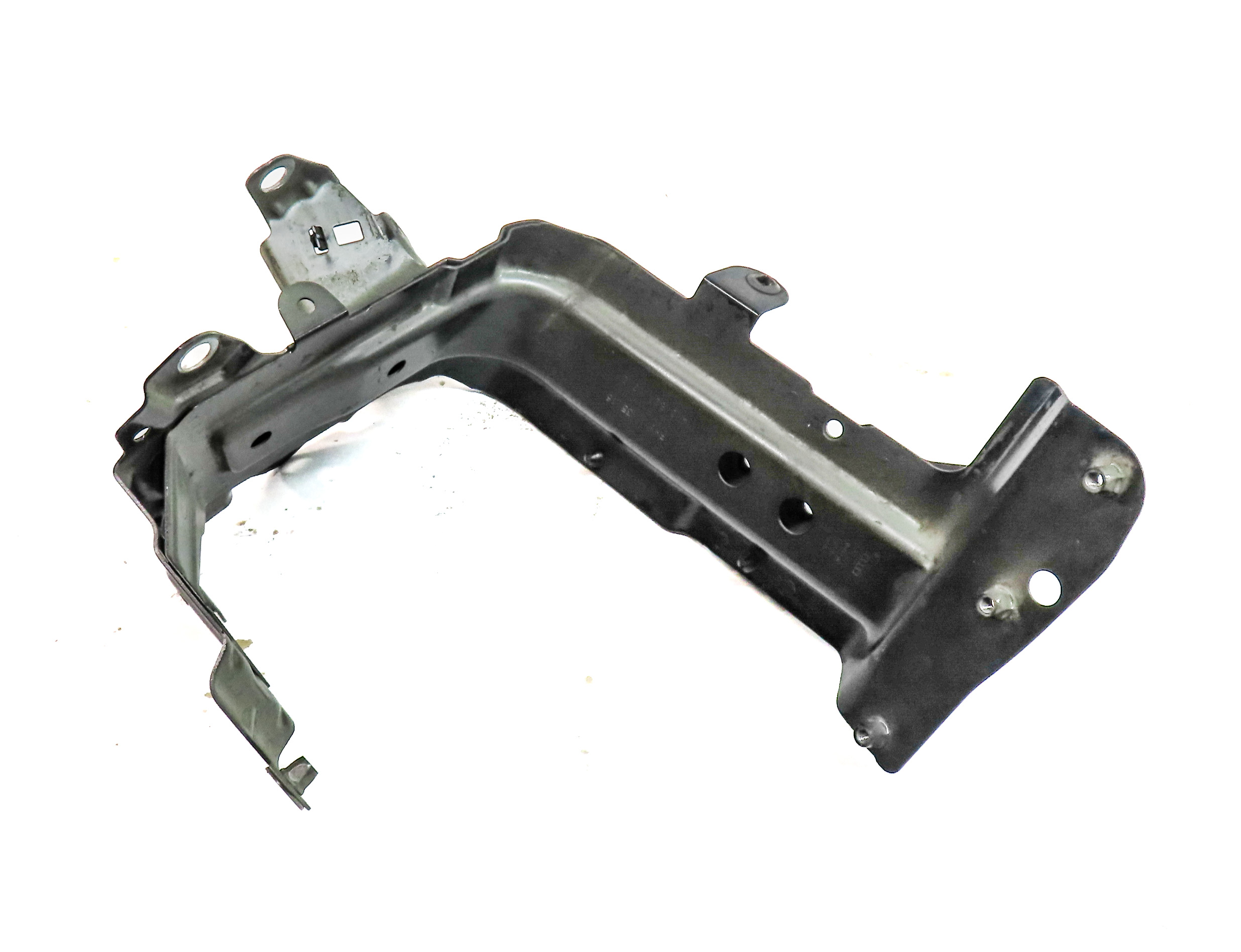 2017 AUDI Q7 (4M) FRONT LEFT DRIVER FENDER SUPPORT MOUNT BRACKET — exact item pictured