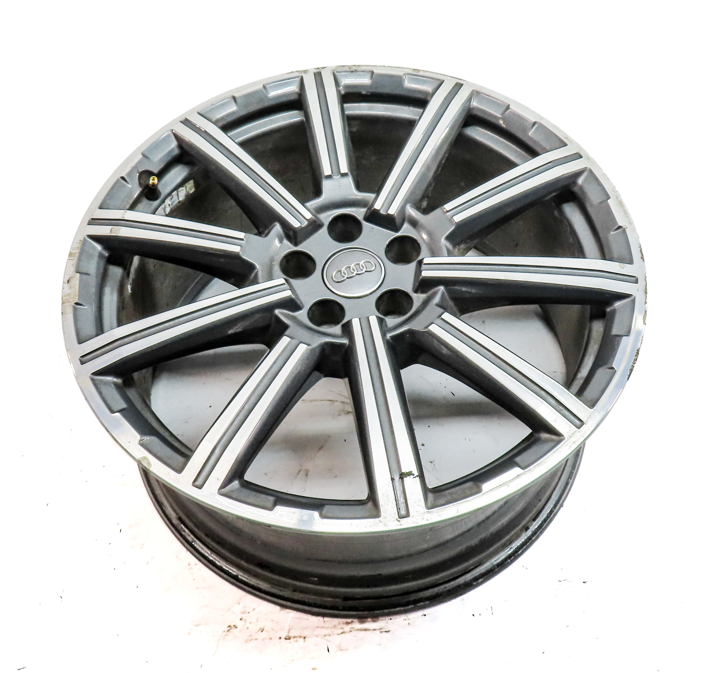 2017-2019 AUDI Q7 (4M) 20x9 ALUMINUM ALLOY 10-SPOKE WHEEL RIM — exact item pictured