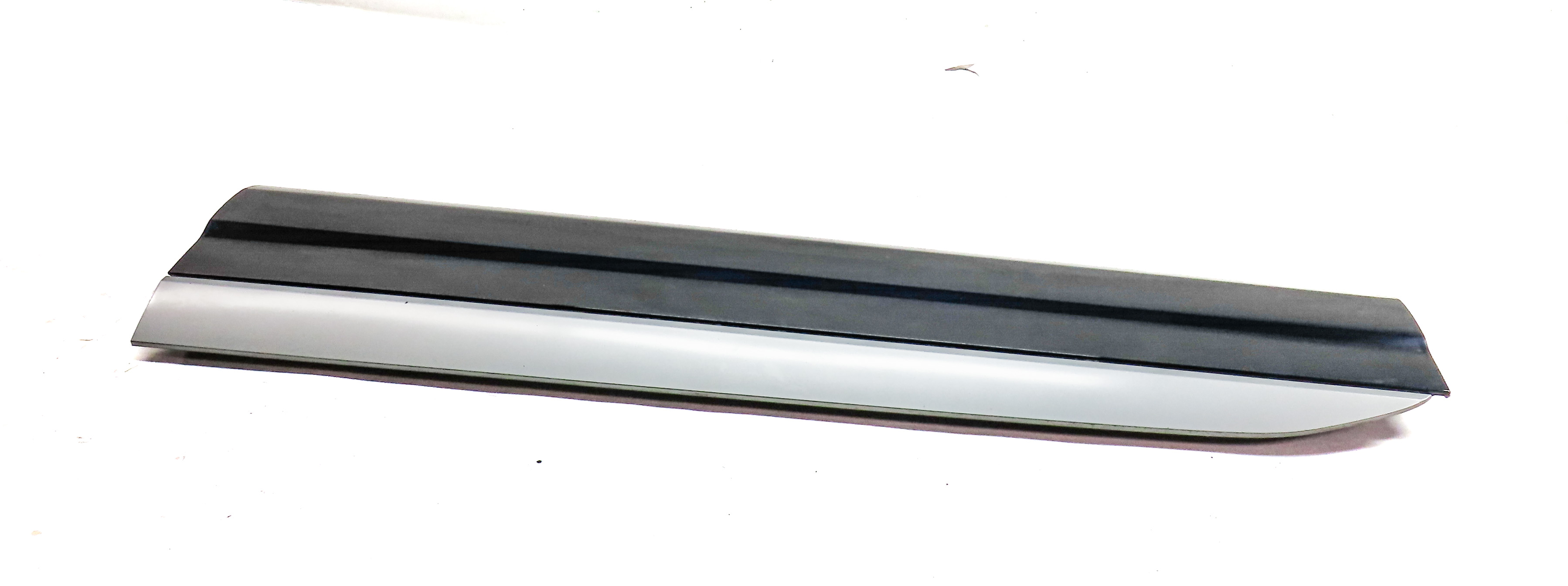 2017-2019 AUDI Q7 (4M) FRONT LEFT DRIVER LOWER DOOR MOULDING TRIM (Blue) — exact item pictured