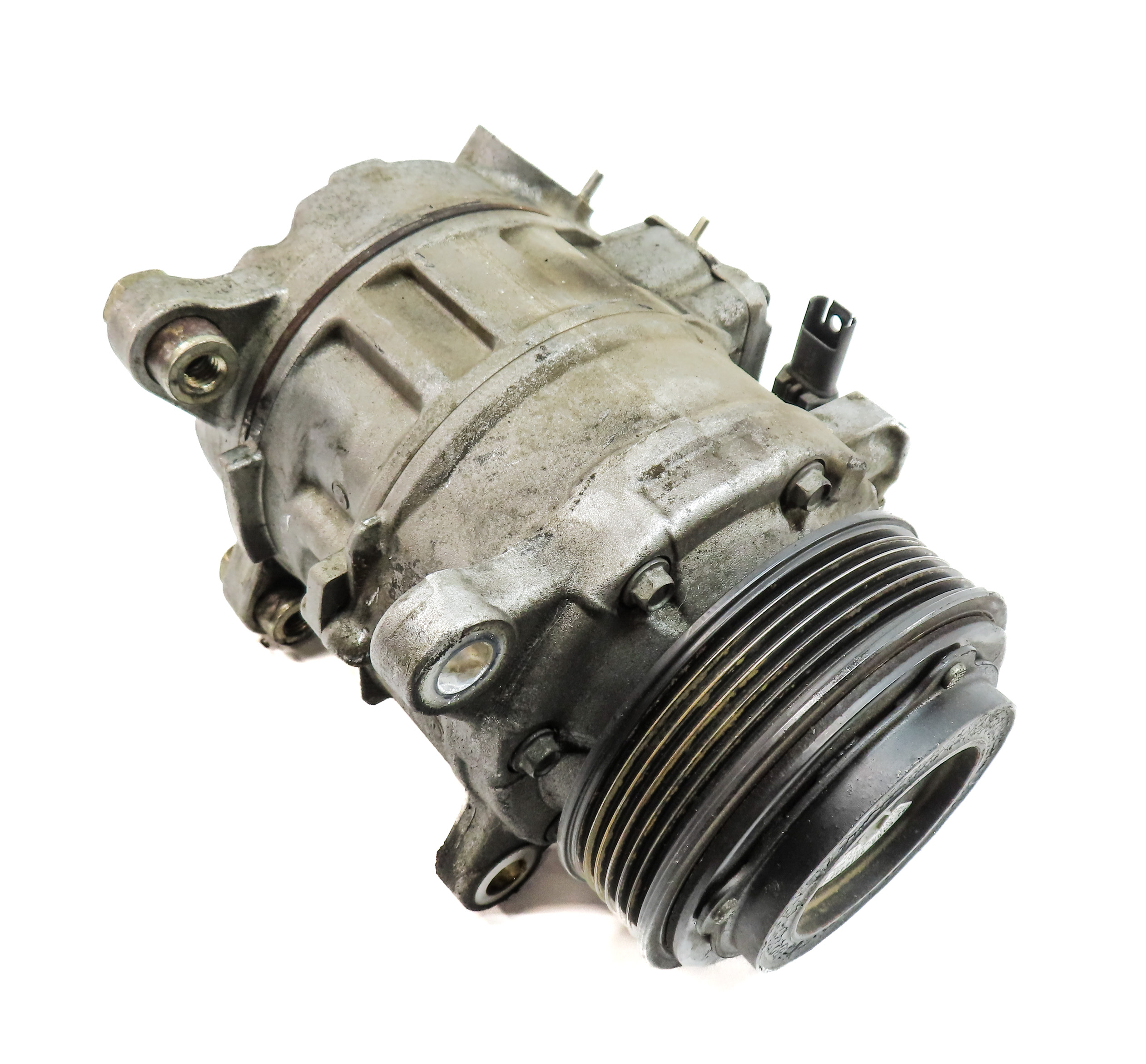 12-18 BMW 328i 428i 535i 740i X5 (F30 F31 F33 F01 F10 F15) A/C COMPRESSOR PUMP — exact item pictured
