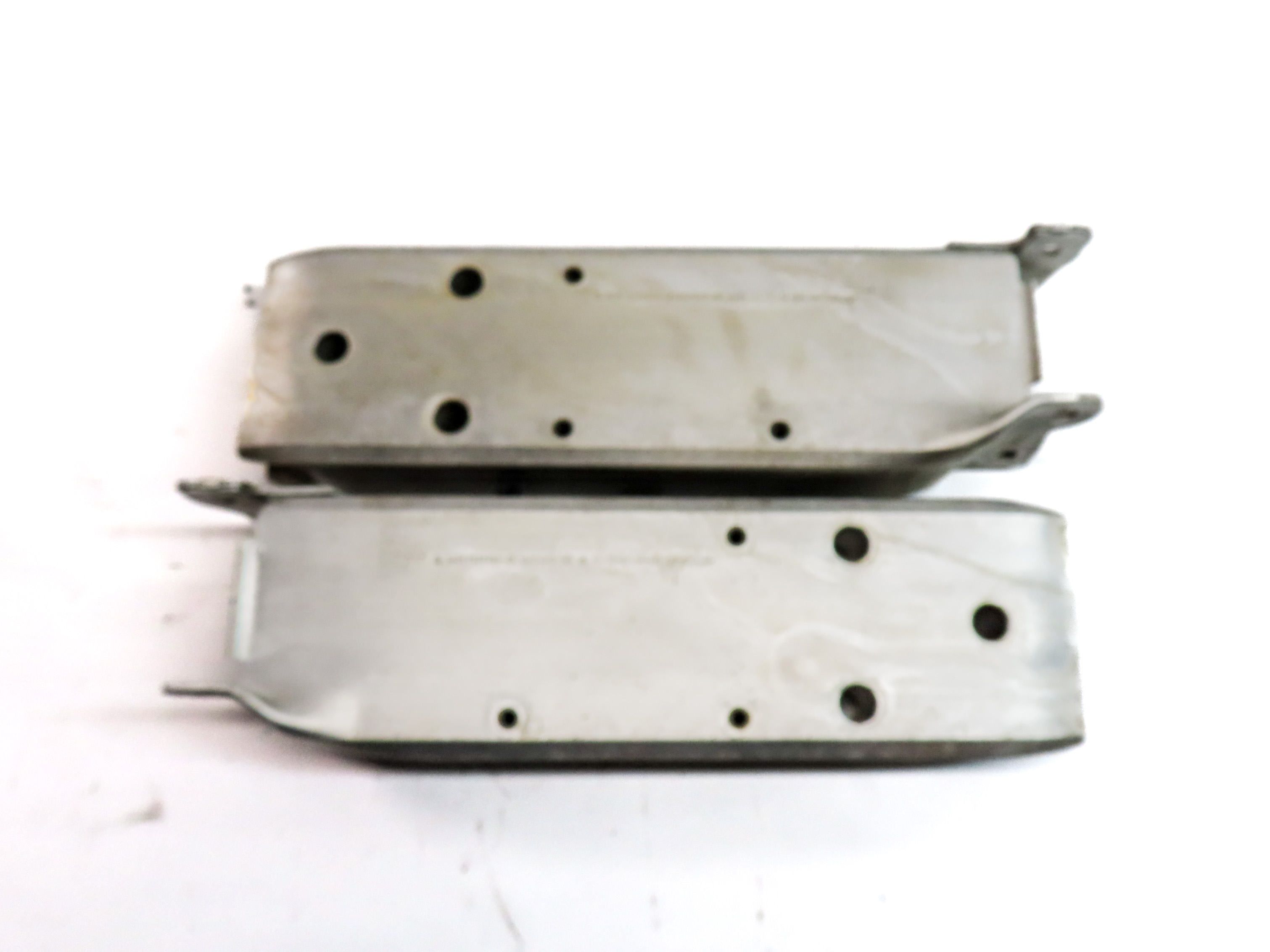 12-21 BMW 2 3 4 SERIES (F22 F30 F32) FRONT BUMPER REINFORCEMENT BRACKET SET/2 — exact item pictured