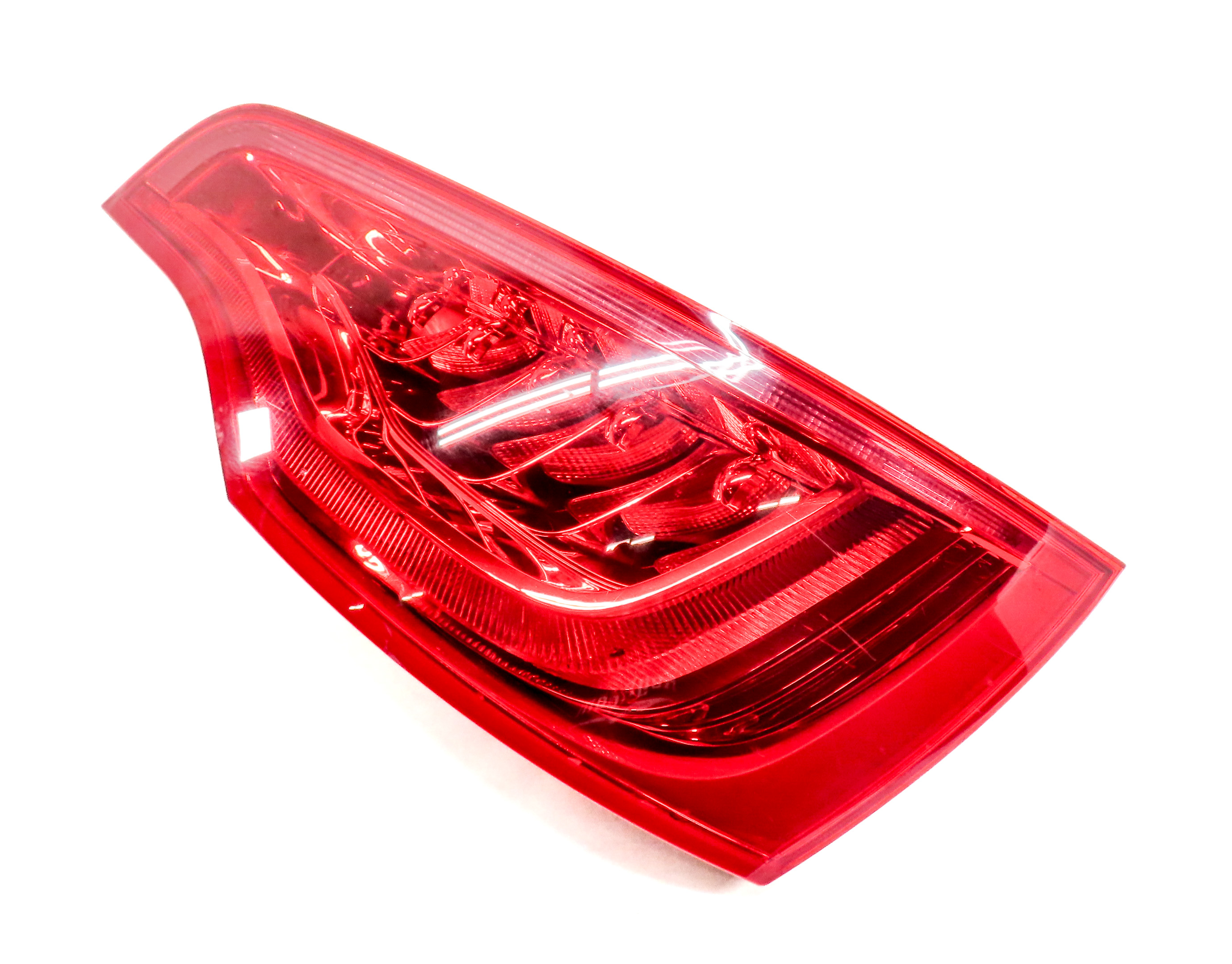 2010-2015 AUDI Q7 (4L) REAR RIGHT PASSENGER TAILLIGHT BRAKE LIGHT LAMP (LED) — exact item pictured