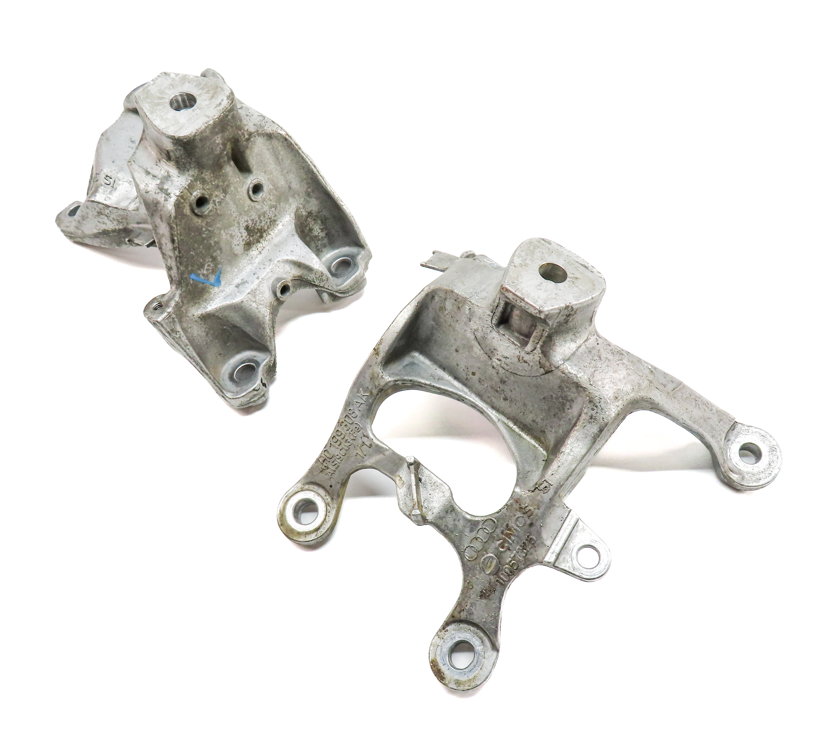 2018 AUDI A8L (D4 4H) 4.0L (CTGF) ENGINE MOTOR MOUNT SUPPORT BRACKET SET/2 — exact item pictured