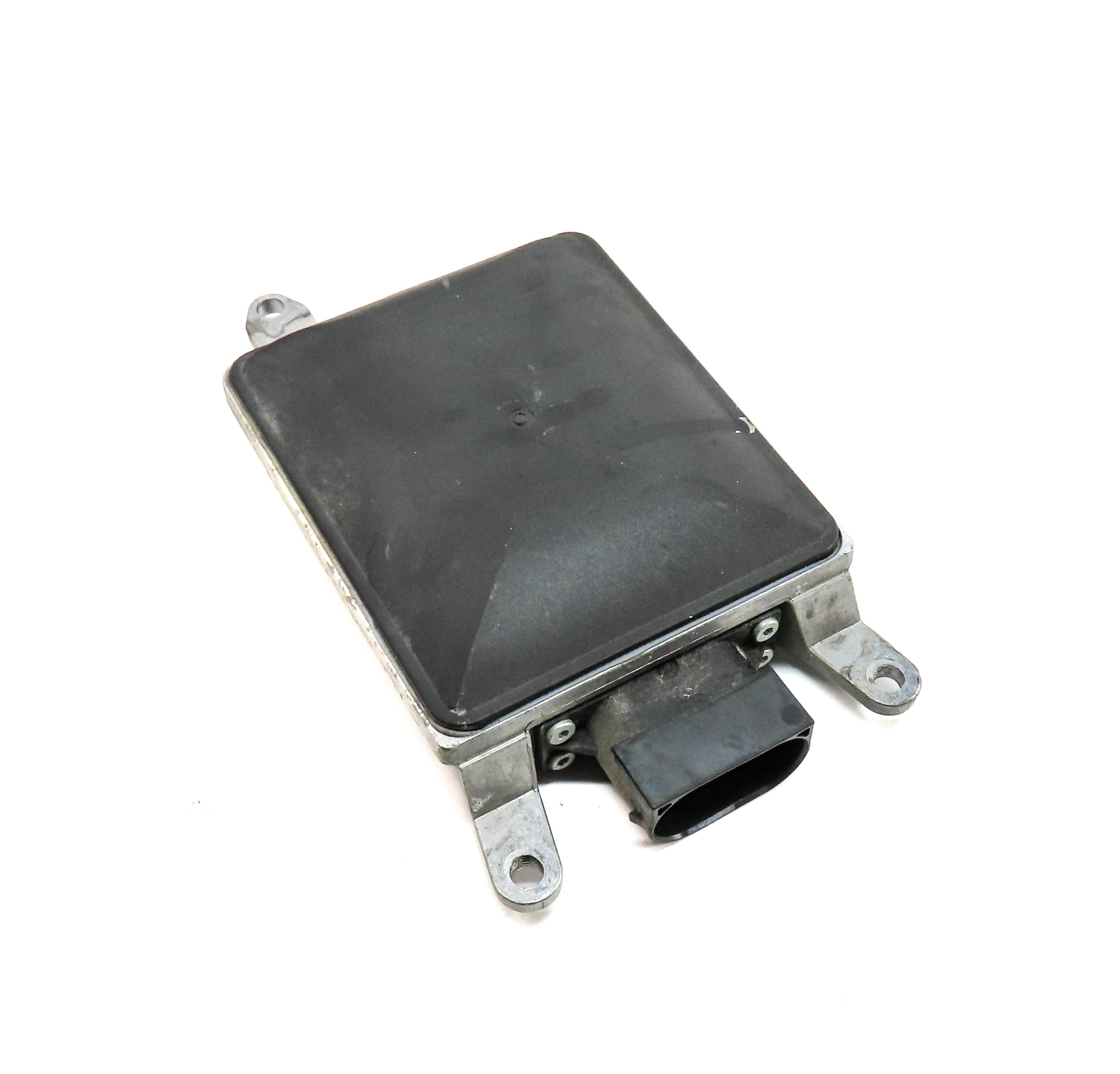 2015-2018 AUDI A8 S8 D4 4H REAR LEFT BLIND SPOT RADAR SENSOR MODULE (SLAVE) — exact item pictured