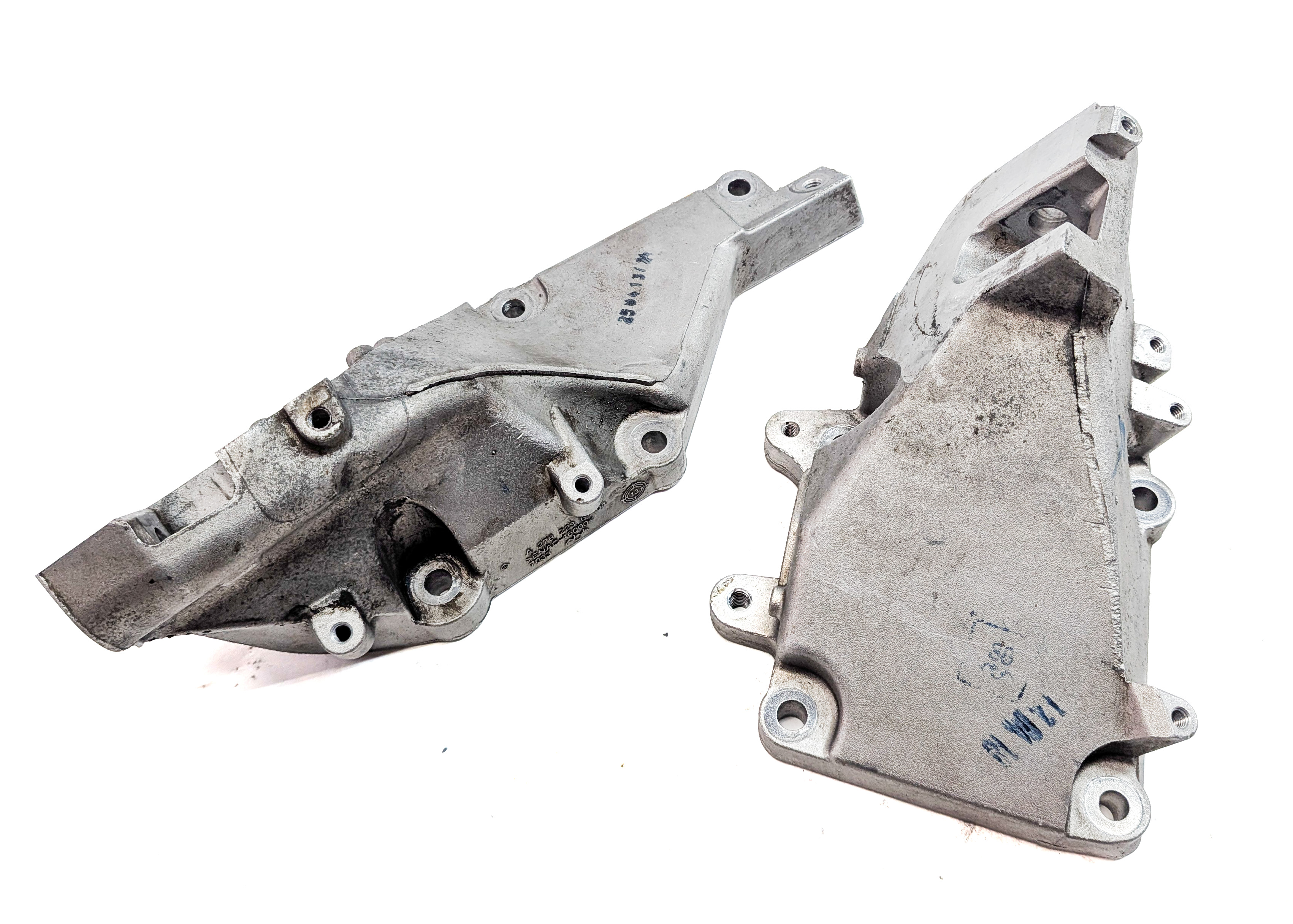2013 MERCEDES GL550 (X166) 4.6L (278.928) ENGINE MOTOR MOUNT BRACKET SET/2 — exact item pictured