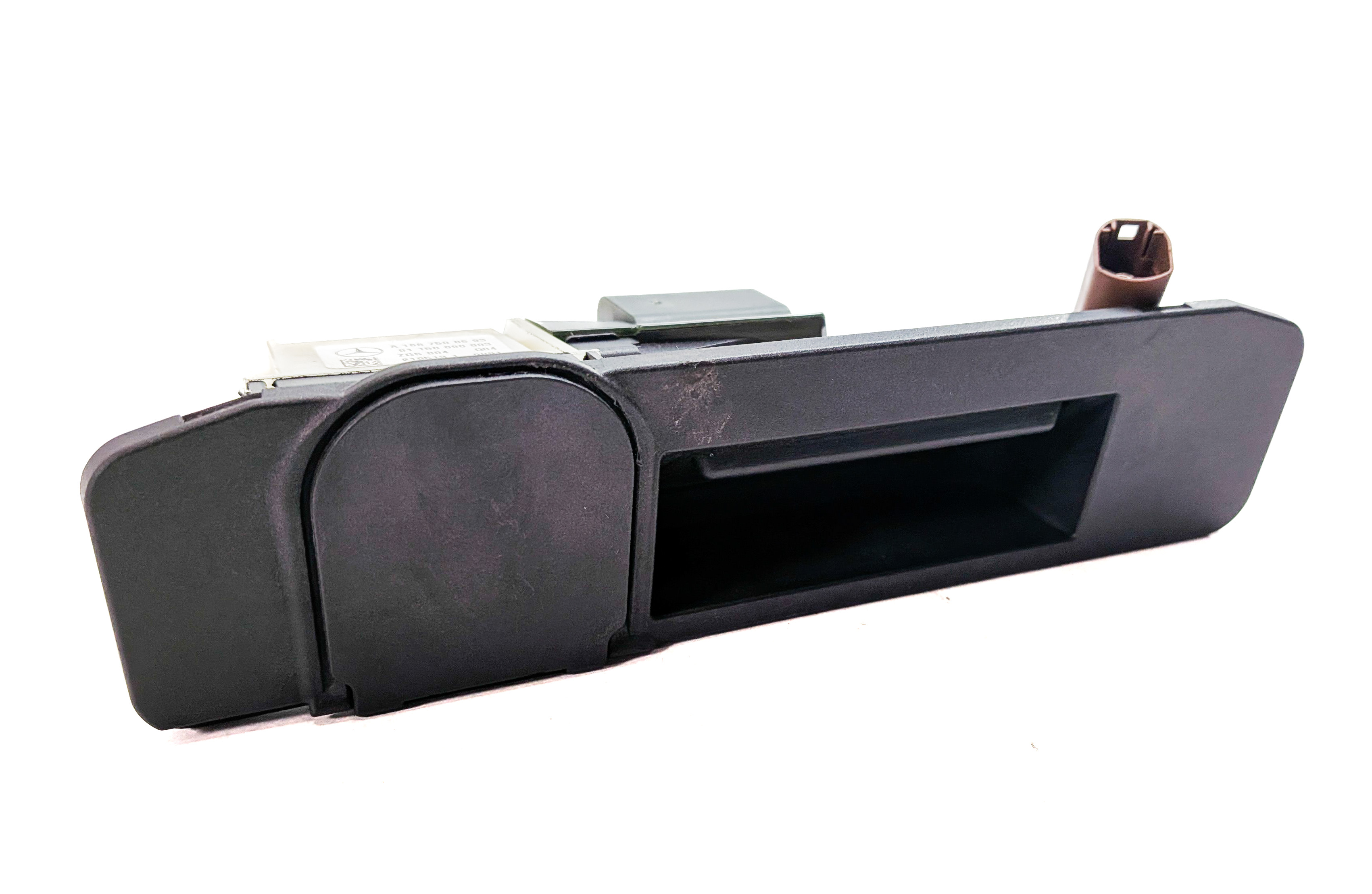 13-16 MERCEDES GL350 GL450 GL550 S550 S600 (X166 W222) REAR SURROUND VIEW CAMERA — exact item pictured