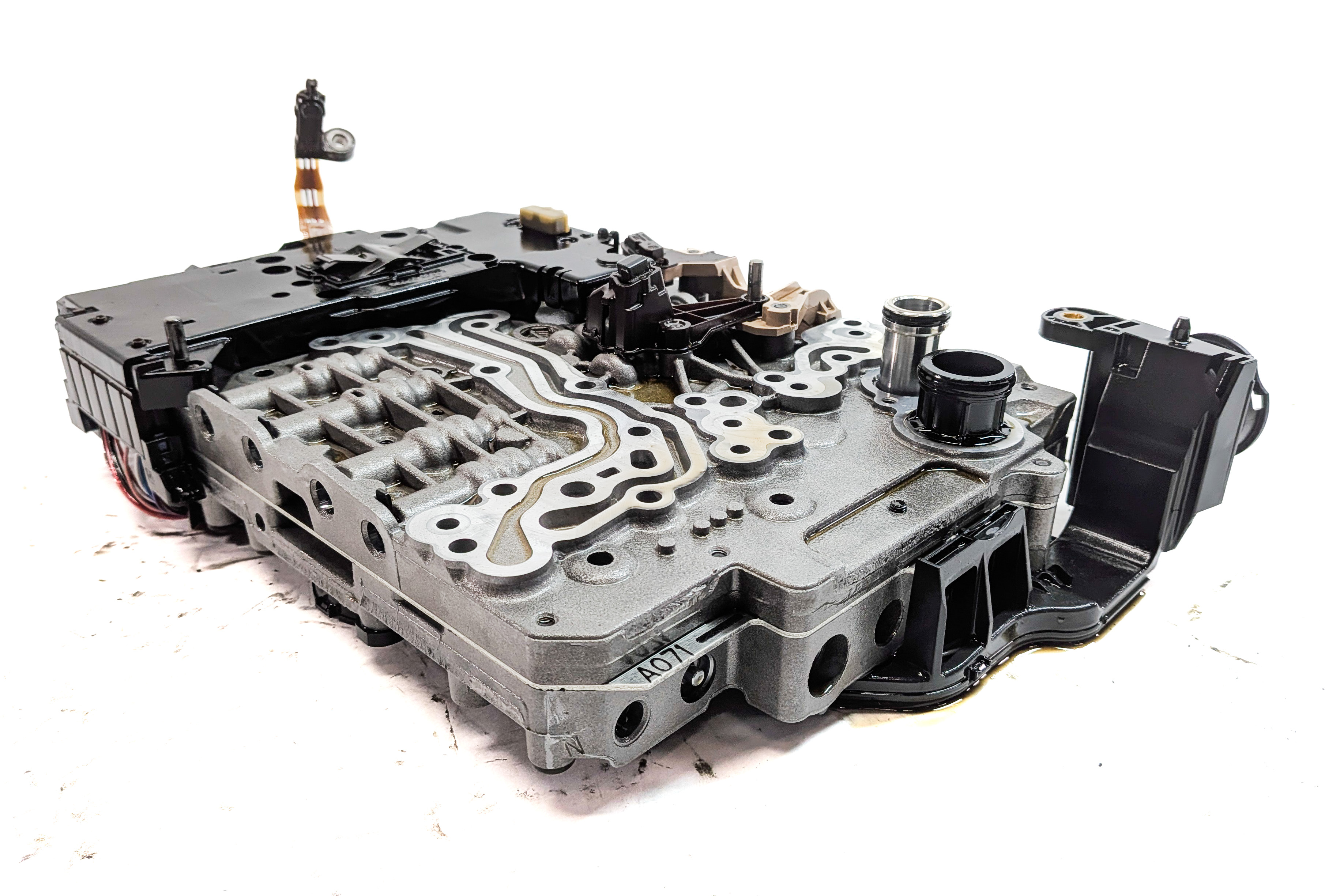 2013-2017 AUDI Q5 (B8 8R) AWD 2.0L 8spd NTB AUTOMATIC TRANSMISSION VALVE BODY — exact item pictured