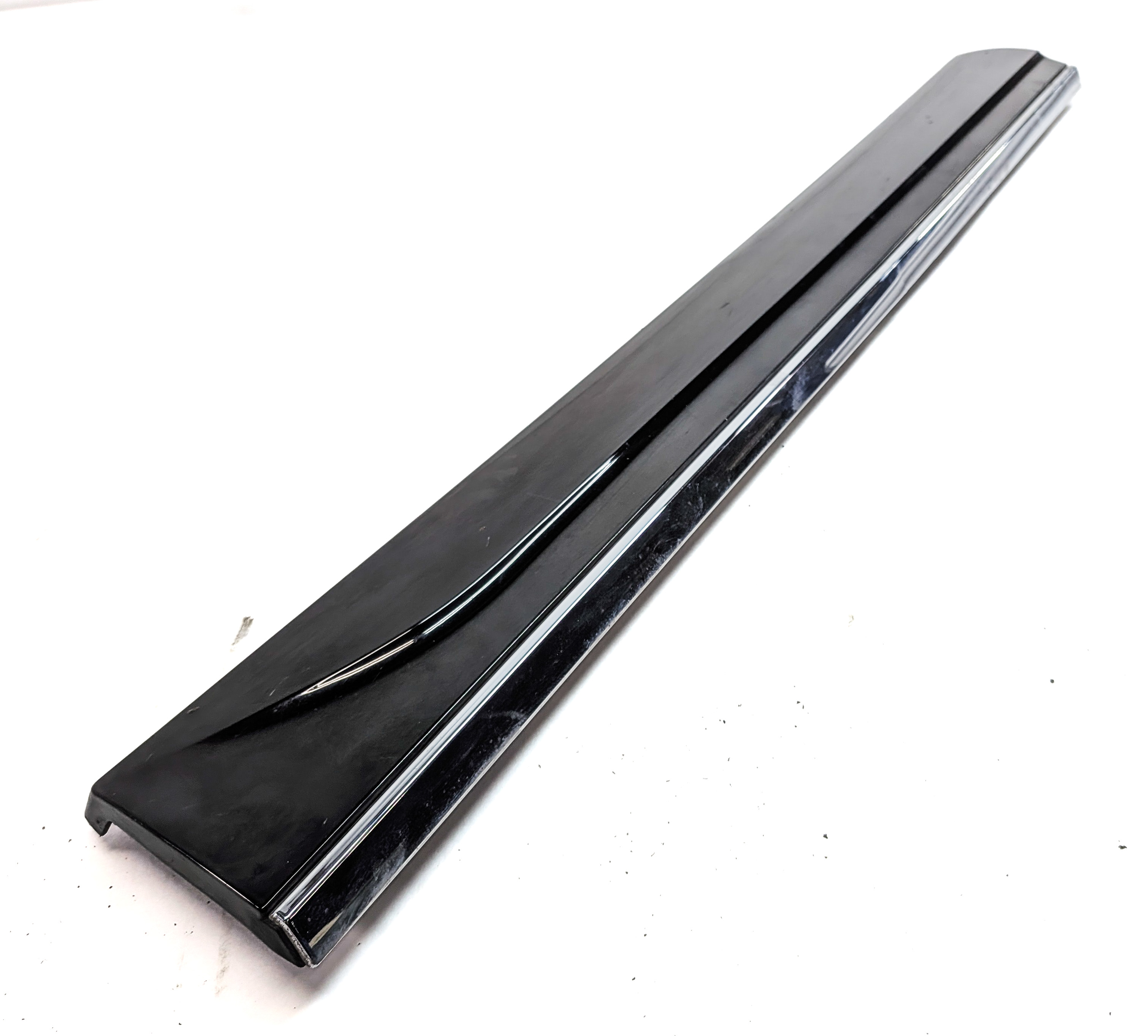 13-17 AUDI Q5 B8 8R FRONT RIGHT PASSENGER LOWER DOOR MOULDING TRIM PANEL (Black) — exact item pictured