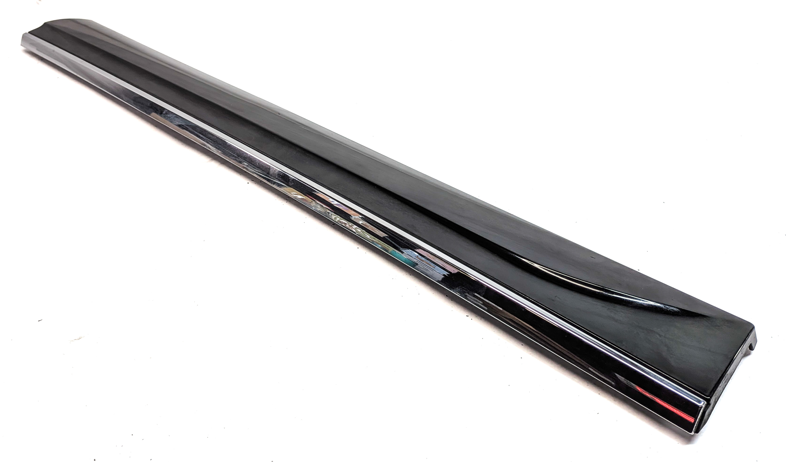 13-17 AUDI Q5 B8 8R FRONT LEFT DRIVER LOWER DOOR MOULDING TRIM PANEL (Black) — exact item pictured