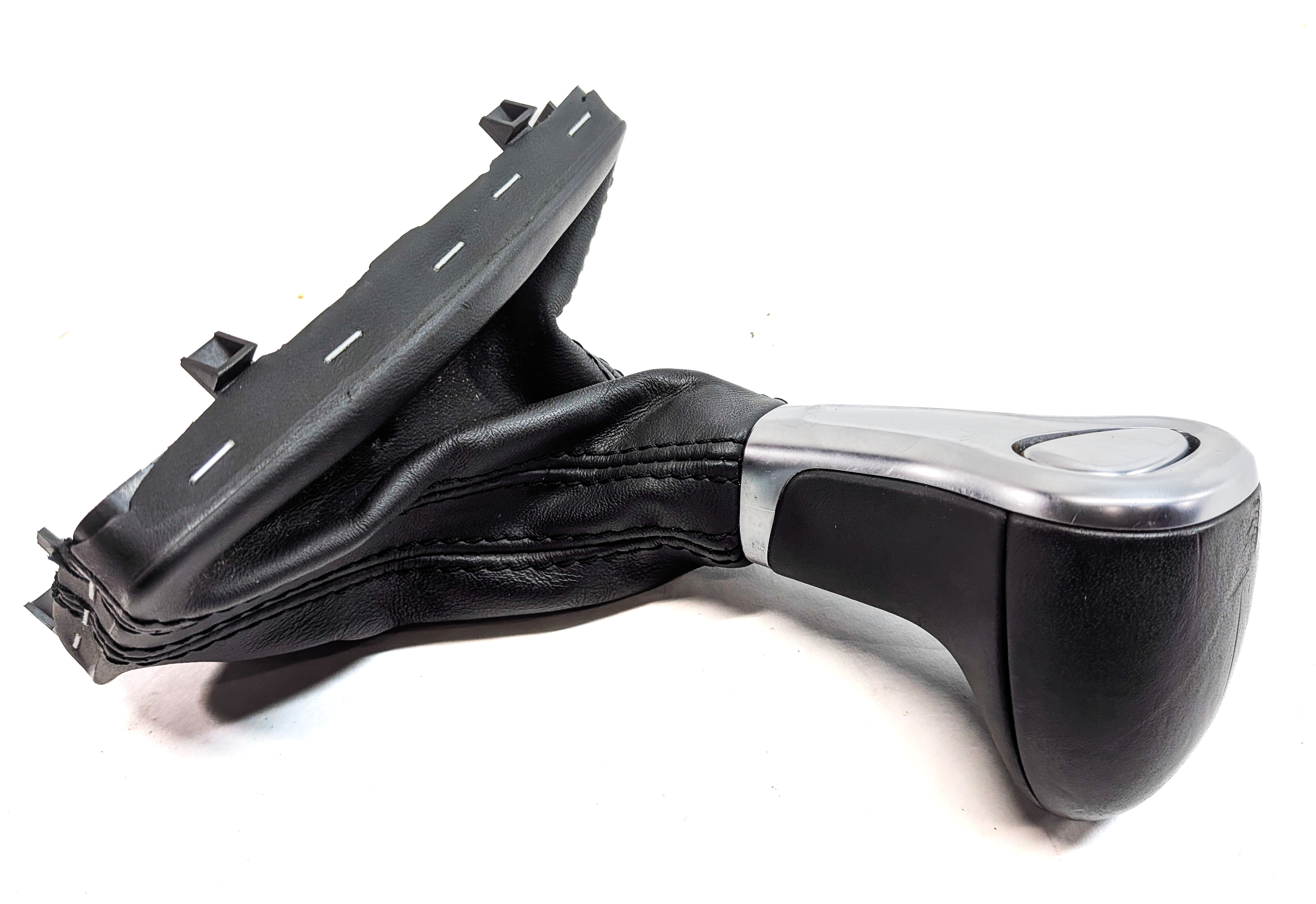 2013 AUDI Q5 B8 8R AUTOMATIC TRANSMISSION GEAR SHIFT SHIFTER HANDLE KNOB w/BOOT — exact item pictured
