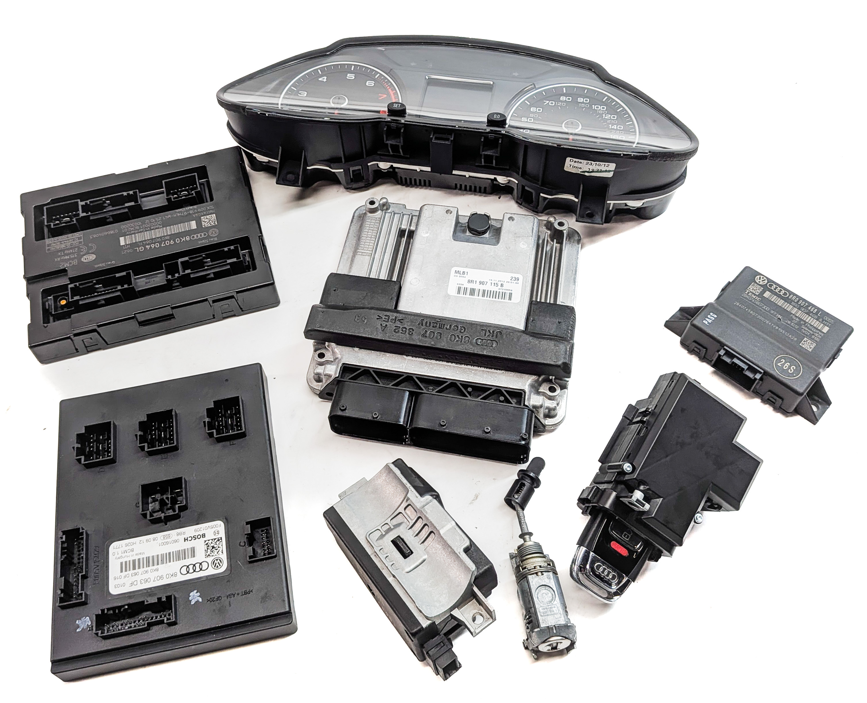 13 AUDI Q5 (B8 8R) 2.0L (CPMA) SPEEDOMETER ECM BCM IMMOBILIZER MODULE KEY SET/9 — exact item pictured