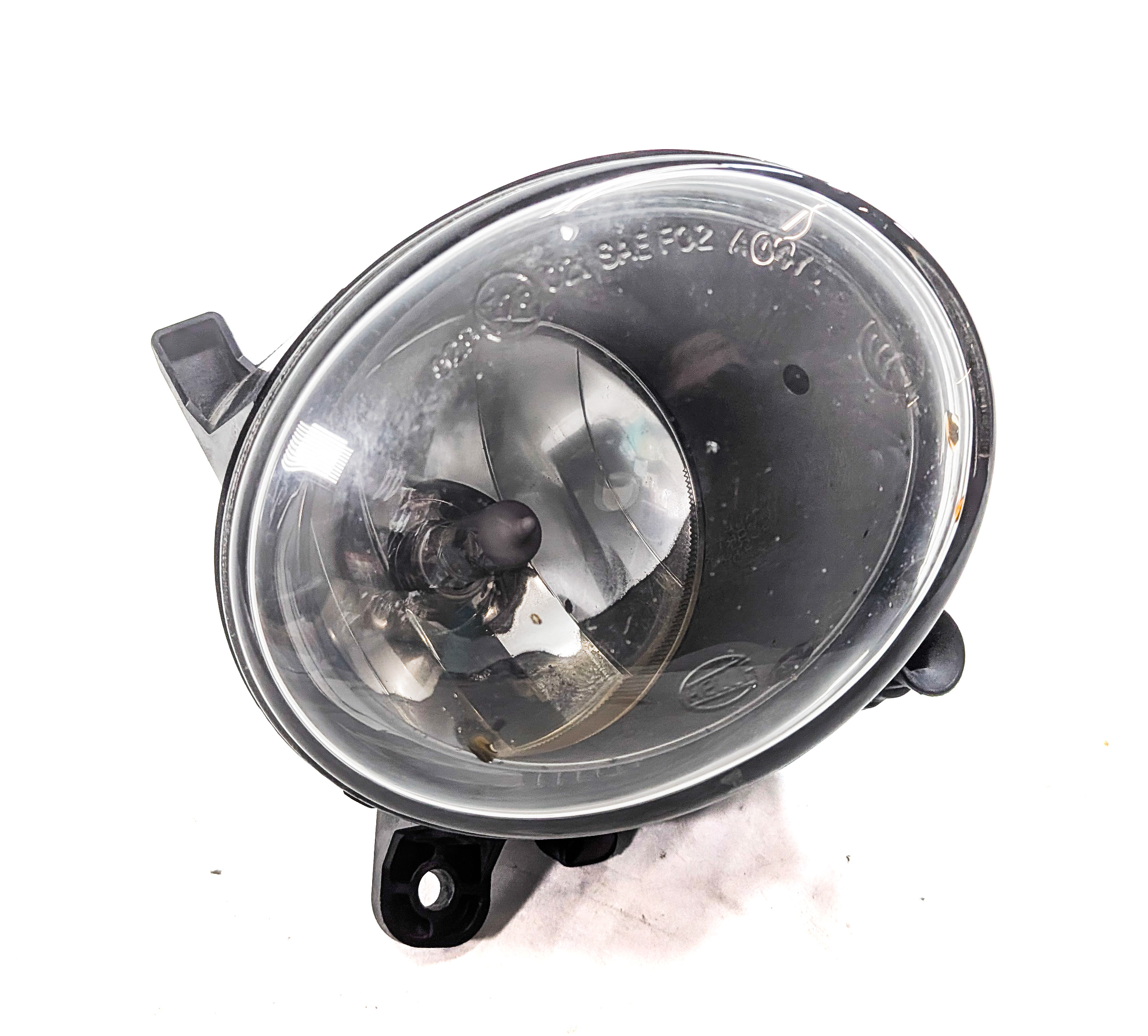 09-17 AUDI A4 A6 Q5 S4 (B8 8K 8R C7) FRONT RIGHT PASSENGER FOGLIGHT LIGHT LAMP — exact item pictured