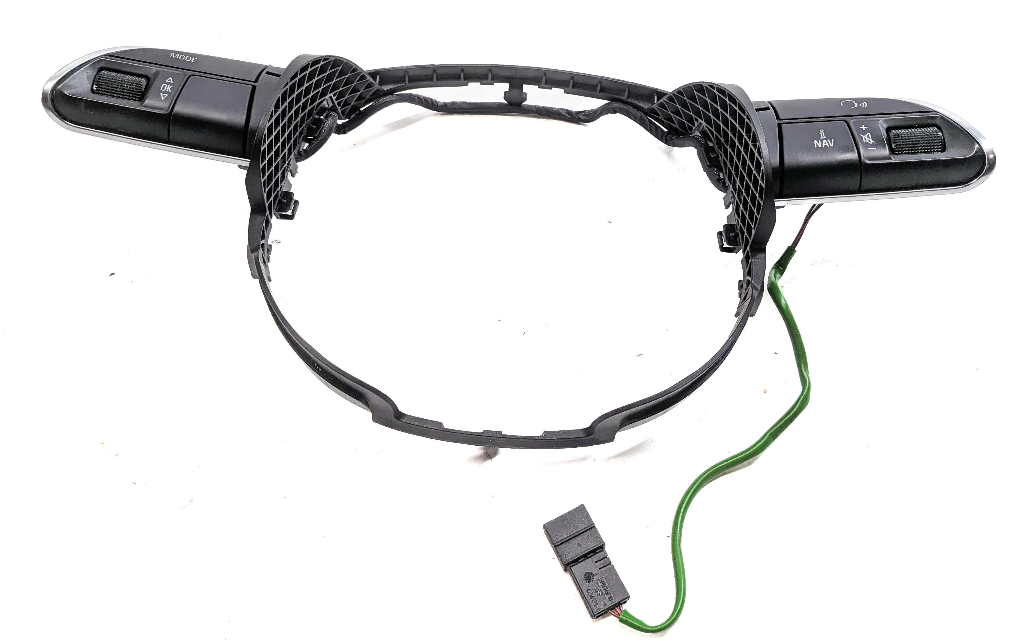 2013 AUDI Q5 (B8 8R) DRIVER STEERING WHEEL PHONE MEDIA OPTION SELECT SWITCH SET — exact item pictured