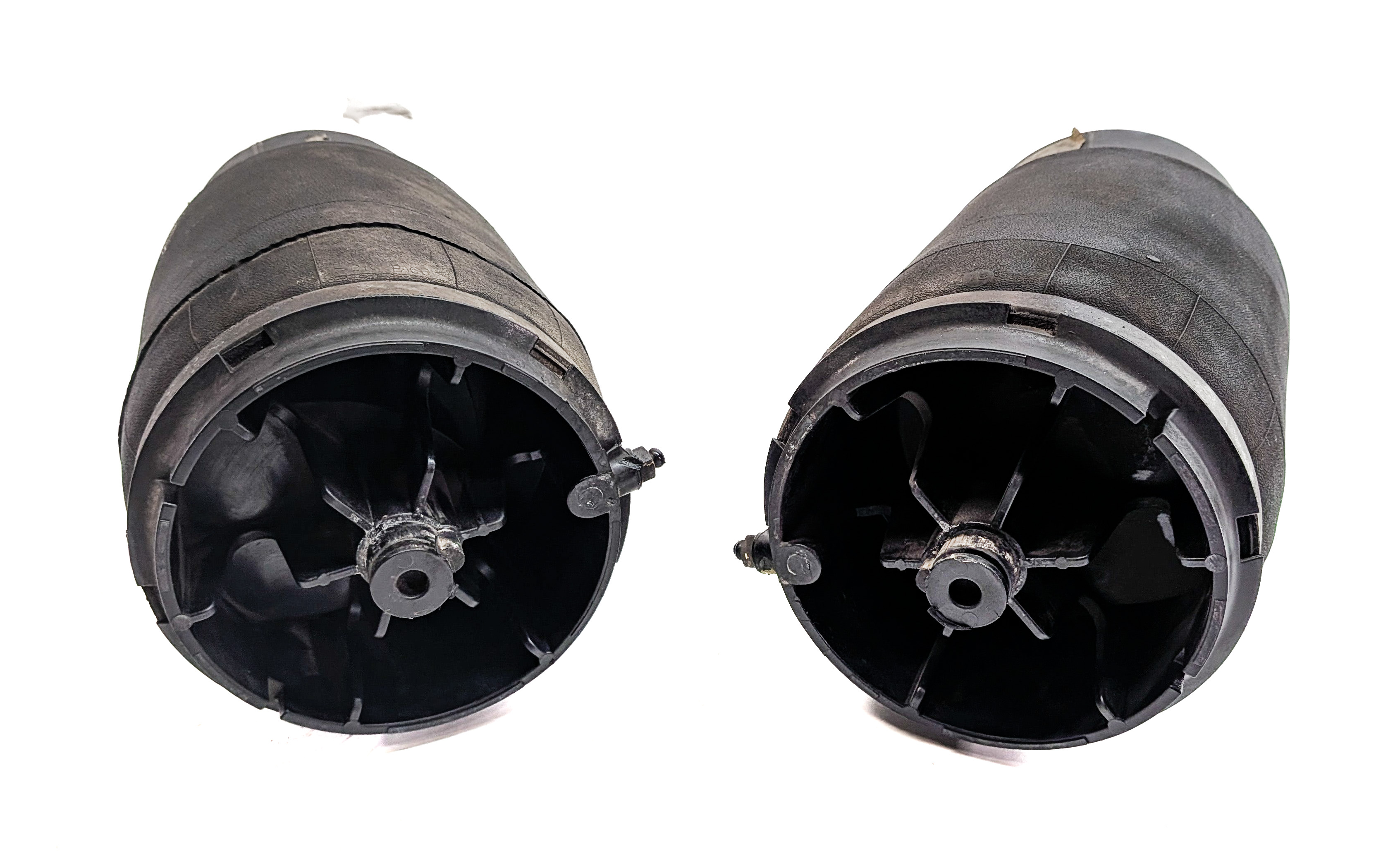 14-20 RANGE ROVER SPORT (L494) REAR LEFT & RIGHT AIR SUSPENSION AIR SPRING SET-2 — exact item pictured