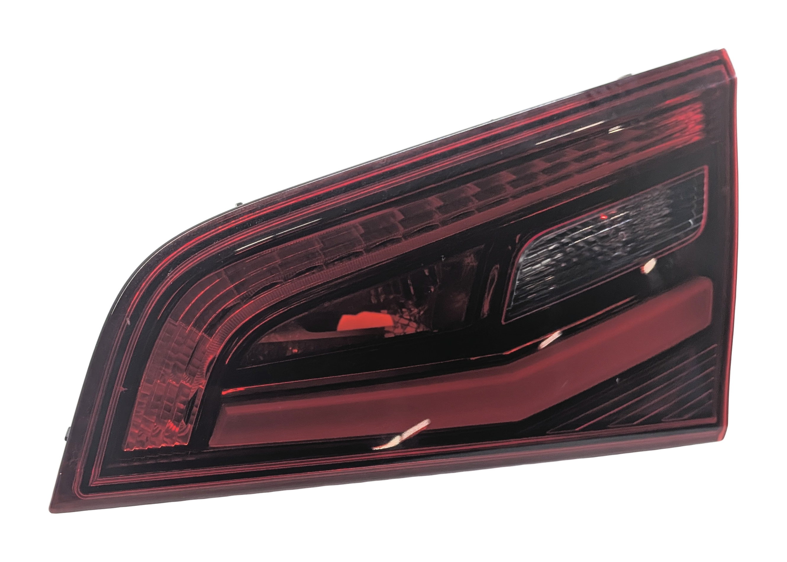 2016-2018 AUDI A3 E-TRON (8VF) RIGHT PASSENGER REAR INNER TAILLIGHT LIGHT LAMP — exact item pictured