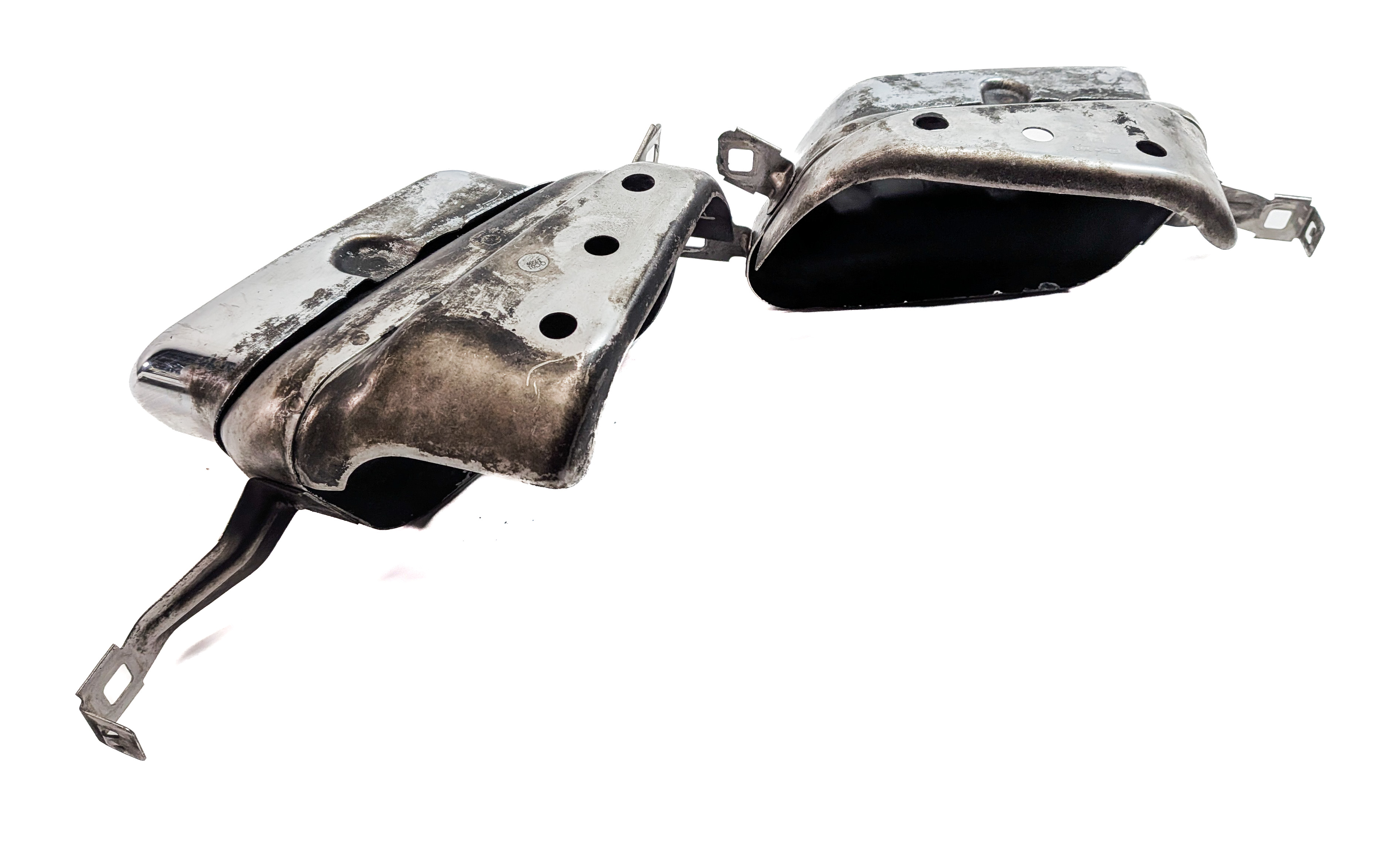 2009-2012 BMW 750i 750Li (F02) REAR MUFFLER EXHAUST PIPE TIP SET/2 — exact item pictured