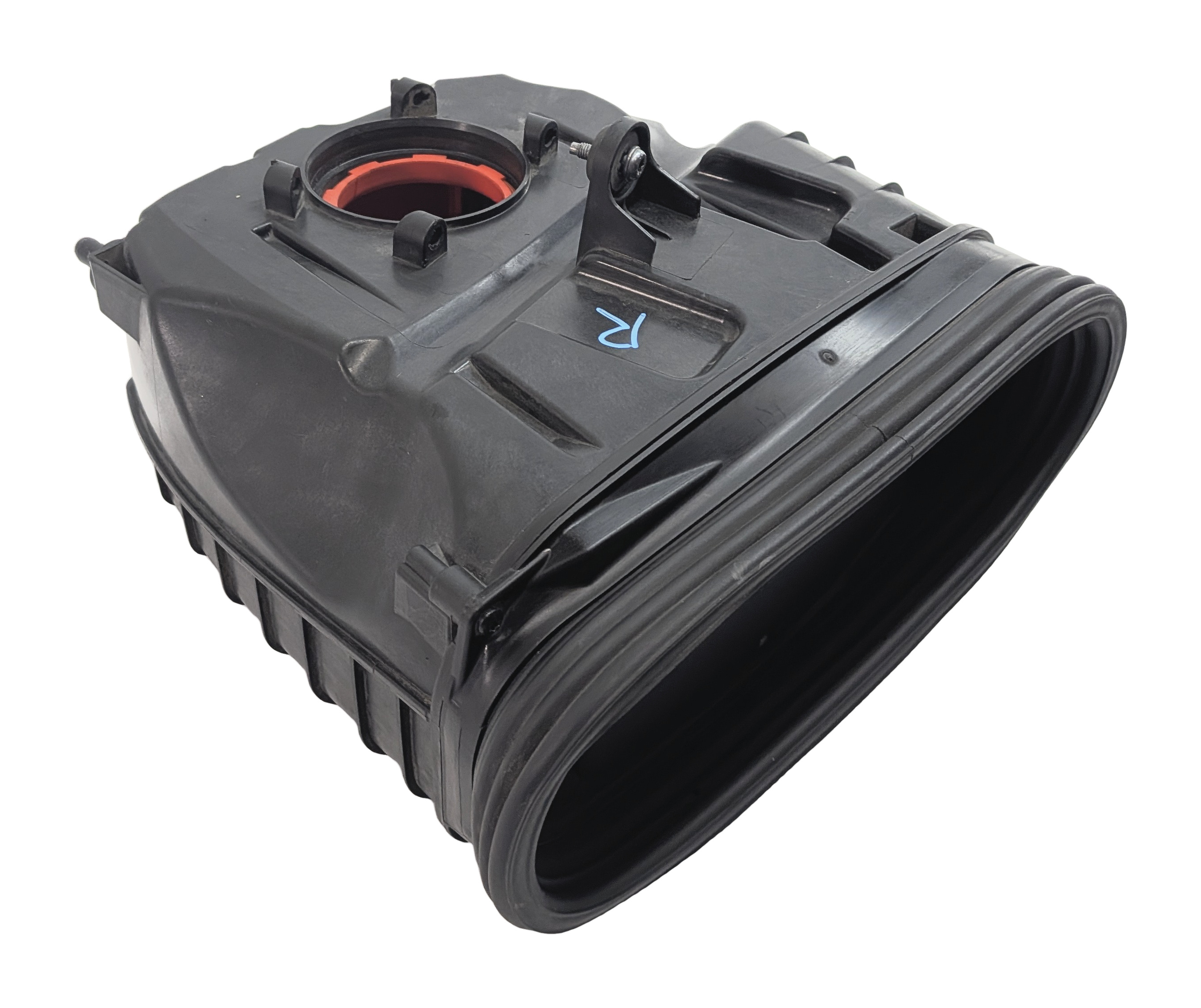 2015 PORSCHE MACAN (95B) RIGHT PASSENGER AIR INTAKE FILTER BOX — exact item pictured