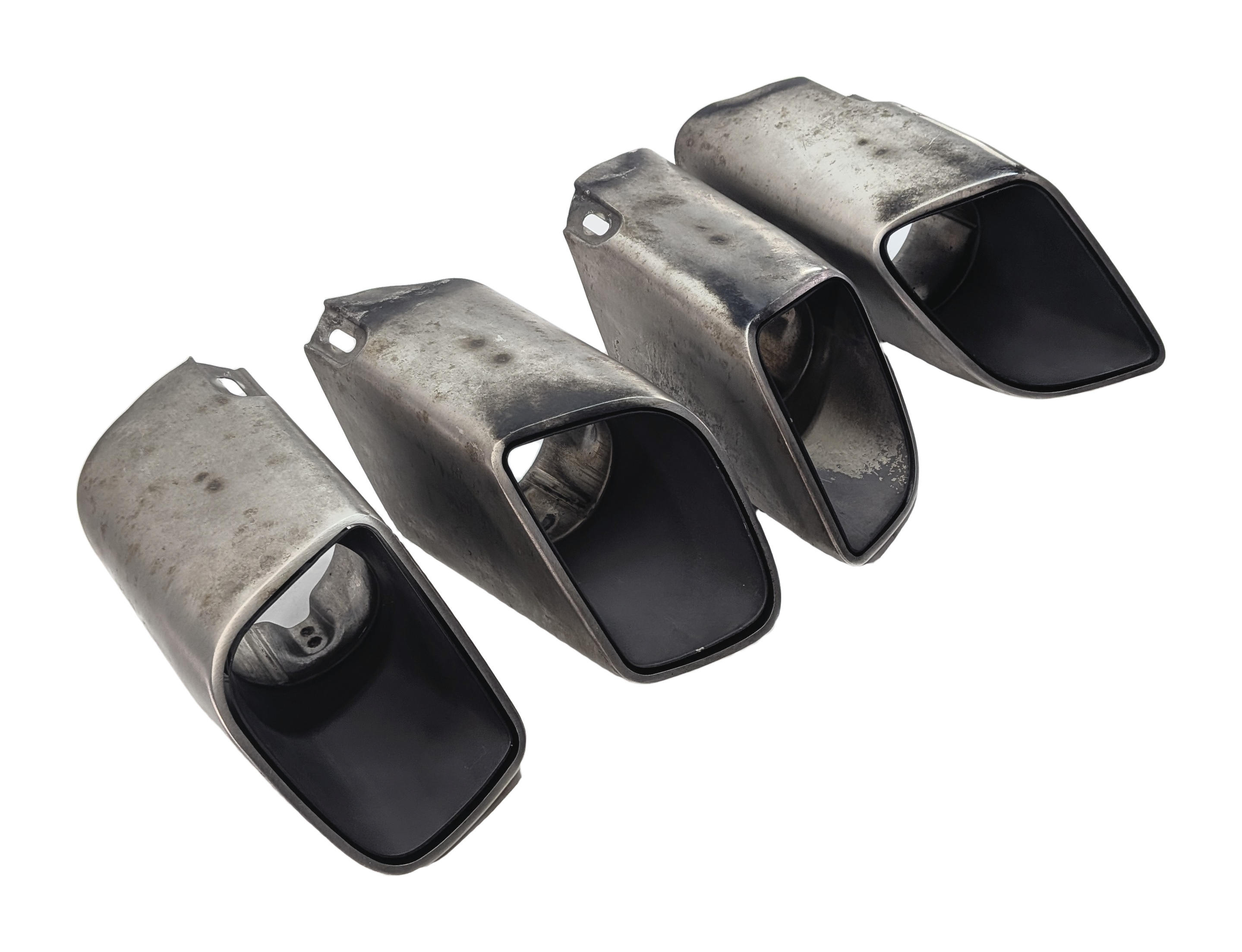 2015 PORSCHE MACAN (95B) REAR EXHAUST MUFFLER TAILPIPE TIP FINISHER SET/4 — exact item pictured