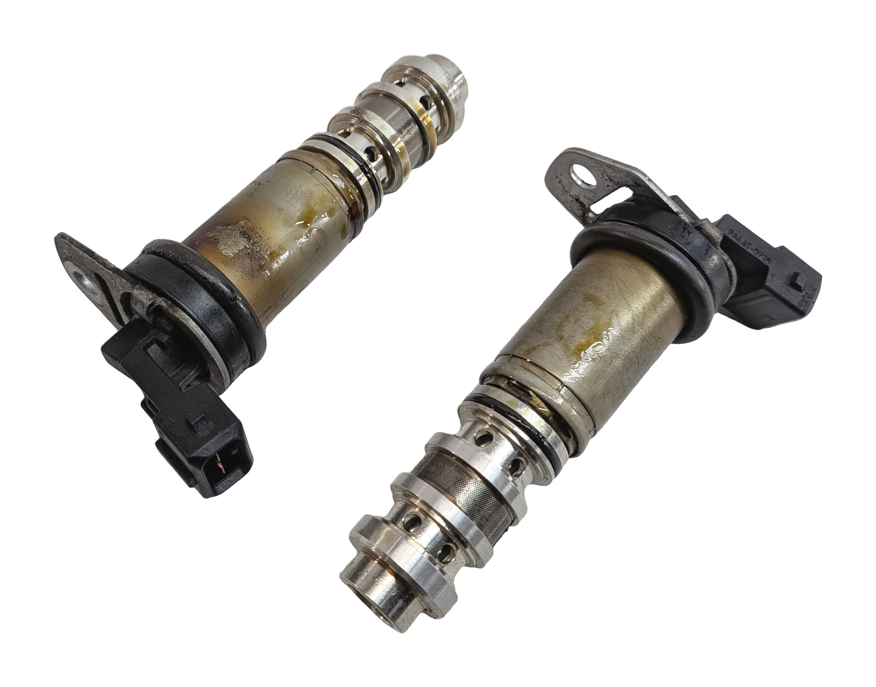 2011 BMW 750LI (F01) 4.4L N63 HYBRID ENGINE VANOS TIMING SOLENOID SET/2 — exact item pictured