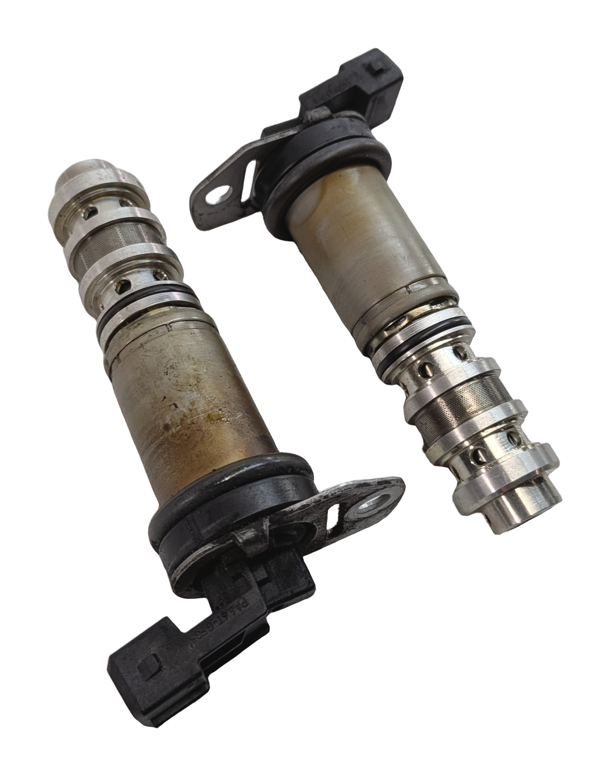 2011 BMW 750LI (F01) 4.4L N63 HYBRID ENGINE VANOS TIMING SOLENOID SET/2 — exact item pictured