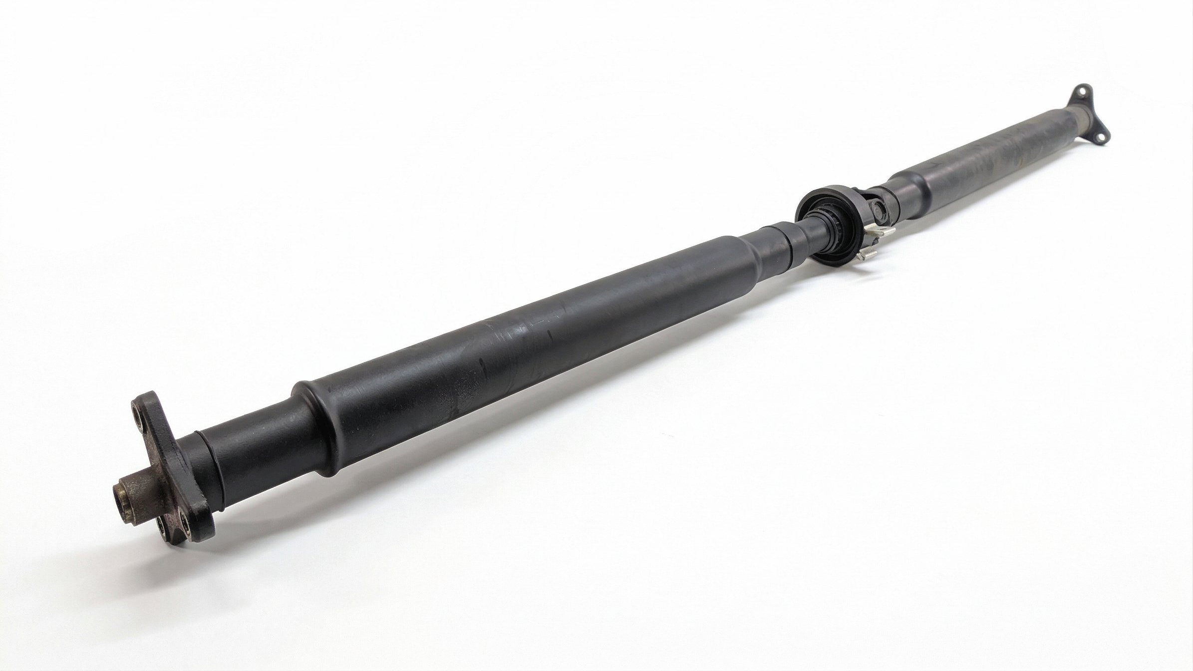 2012-2012 BMW ACTIVE HYBRID 7 (F04) LWB LONG WHEEL BASE REAR DRIVE LINE SHAFT — exact item pictured