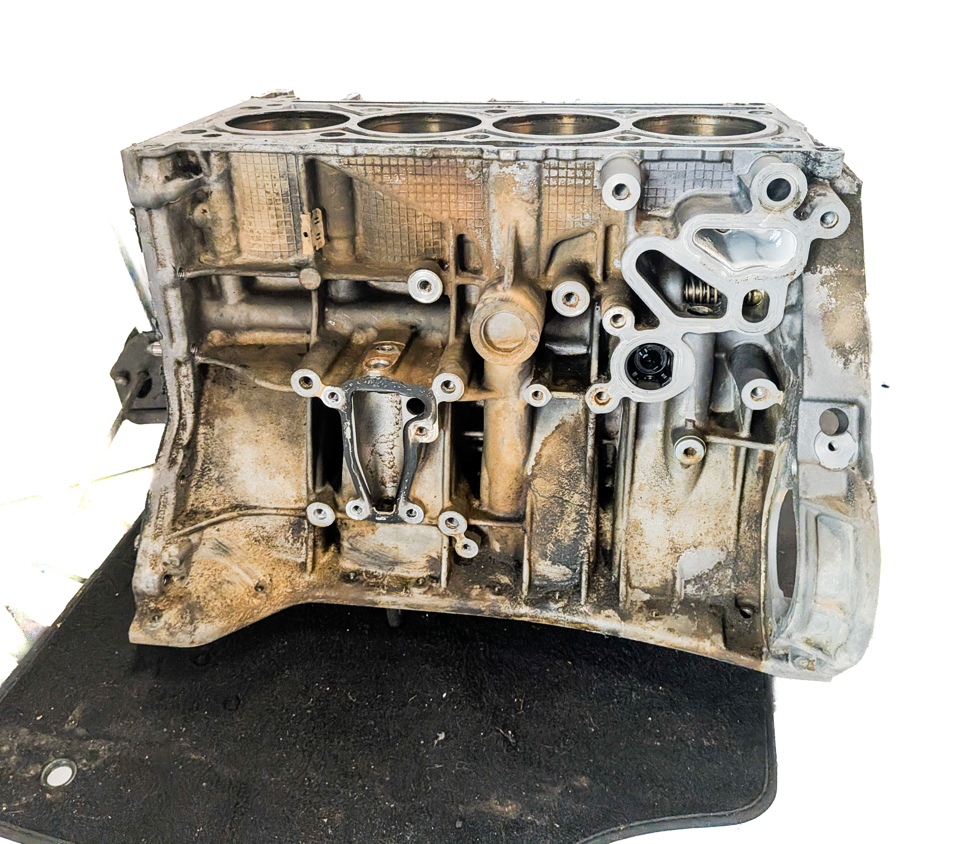 2012 MERCEDES C250 (W204) RWD 1.8L M271 TURBO ENGINE BARE CYLINDER BLOCK (153k) — exact item pictured