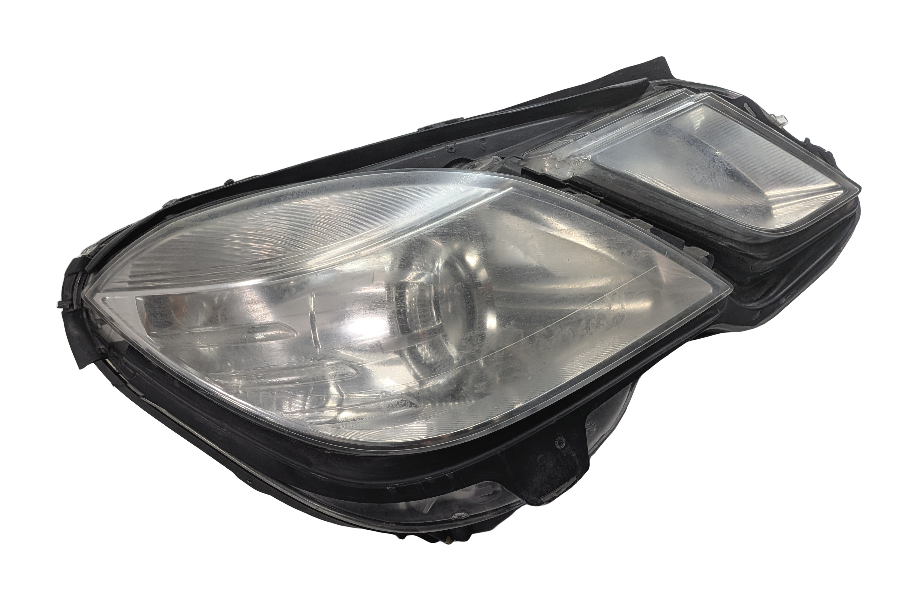 2010-2013 MERCEDES BENZ E300 E350 E400 E550 (W212) RIGHT HALOGEN HEADLIGHT LAMP — exact item pictured