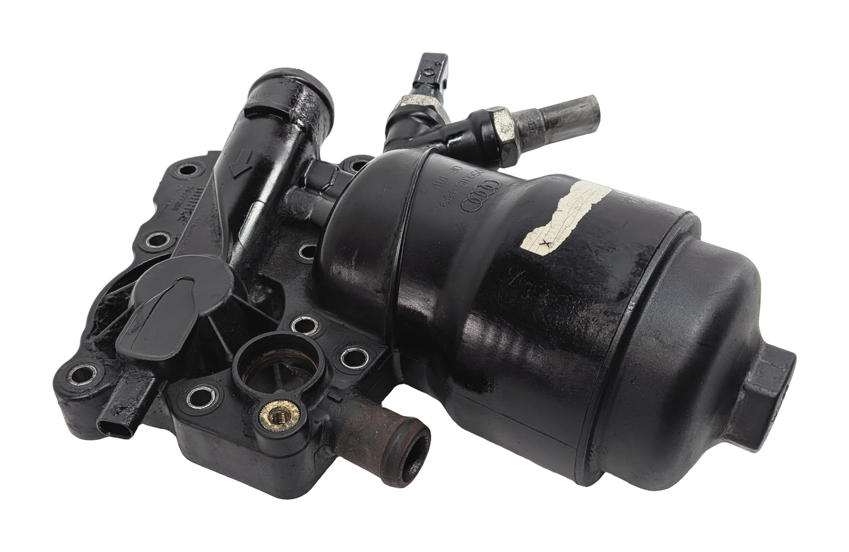 2014 PORSCHE CAYENNE (958) 3.0L DIESEL (MCB.RB) ENGINE MOTOR OIL FILTER HOUSING — exact item pictured