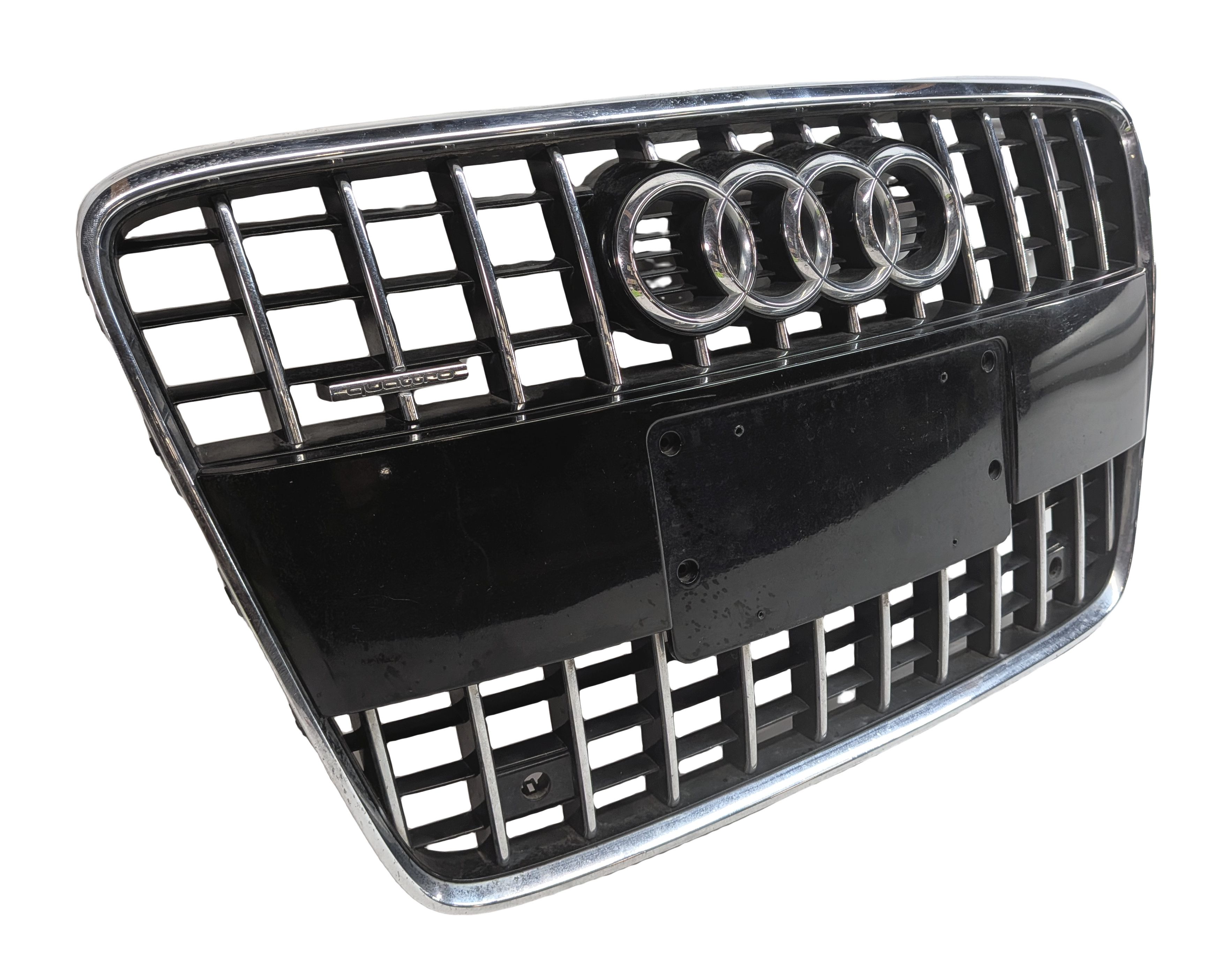 2010-2015 AUDI Q7 (4L) FRONT MAIN CENTER HOOD GRILLE AIR VENT TRIM (BLACK) — exact item pictured