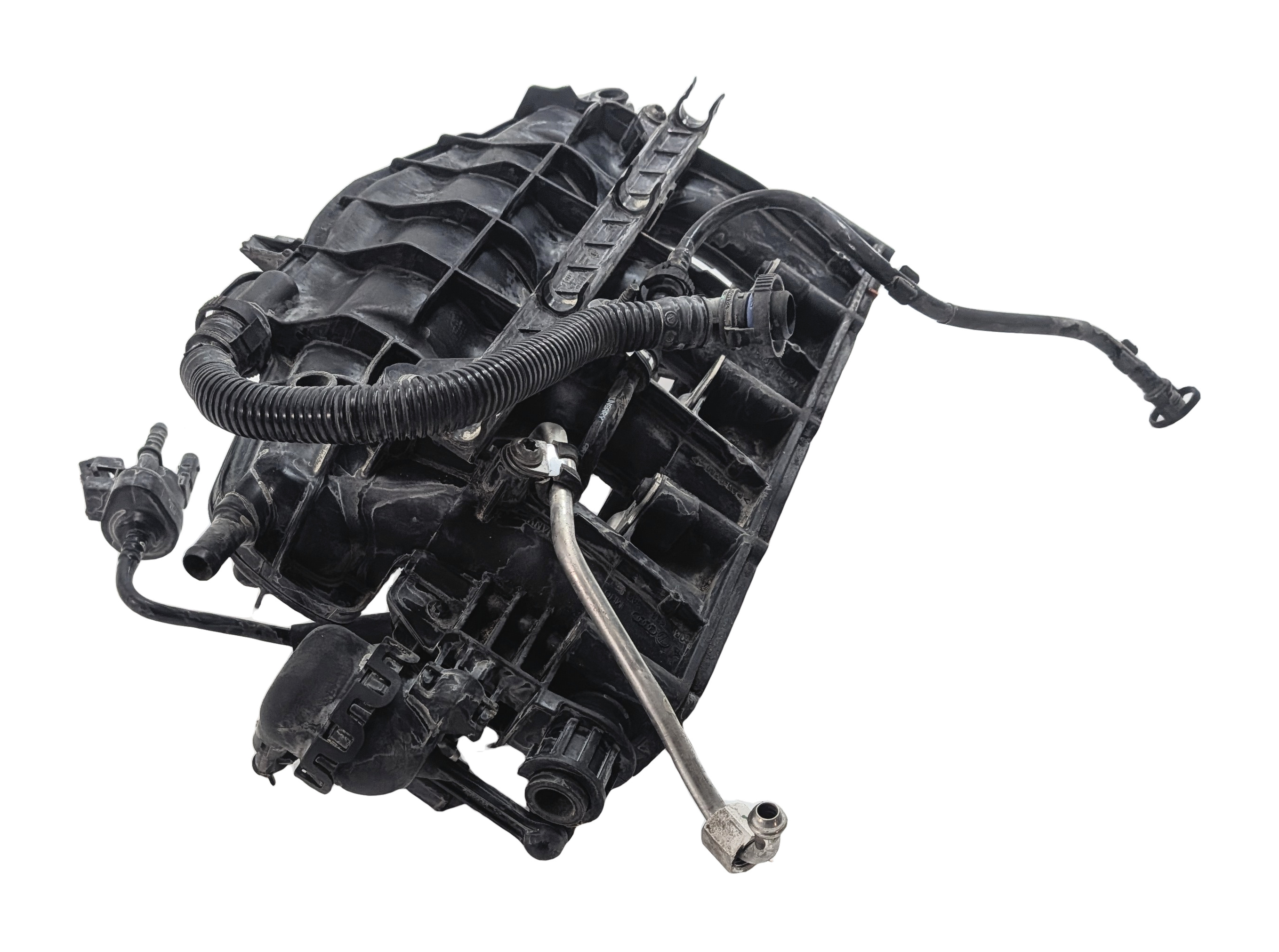 08-18 VW BEETLE JETTA PASSAT AUDI A3 Q3 (8P 8U) 2.0L CCTA CBFA INTAKE MANIFOLD — exact item pictured