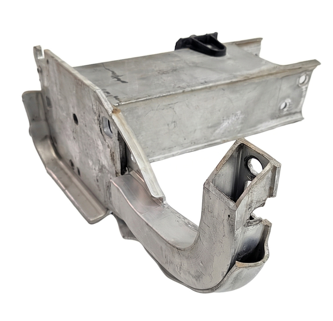 2012-2018 AUDI A6 A7 S6 S7 RS7 (C7 4G8) FRONT LEFT DRIVER BUMPER MOUNT BRACKET — exact item pictured
