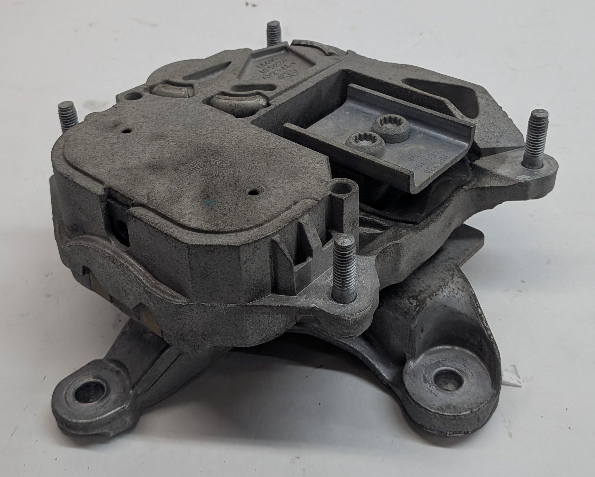 2012 AUDI A6 (C7 4G) 3.0L SUPER (CGXB) ENGINE TRANSMISSION SUPPORT MOUNT BRACKET — exact item pictured