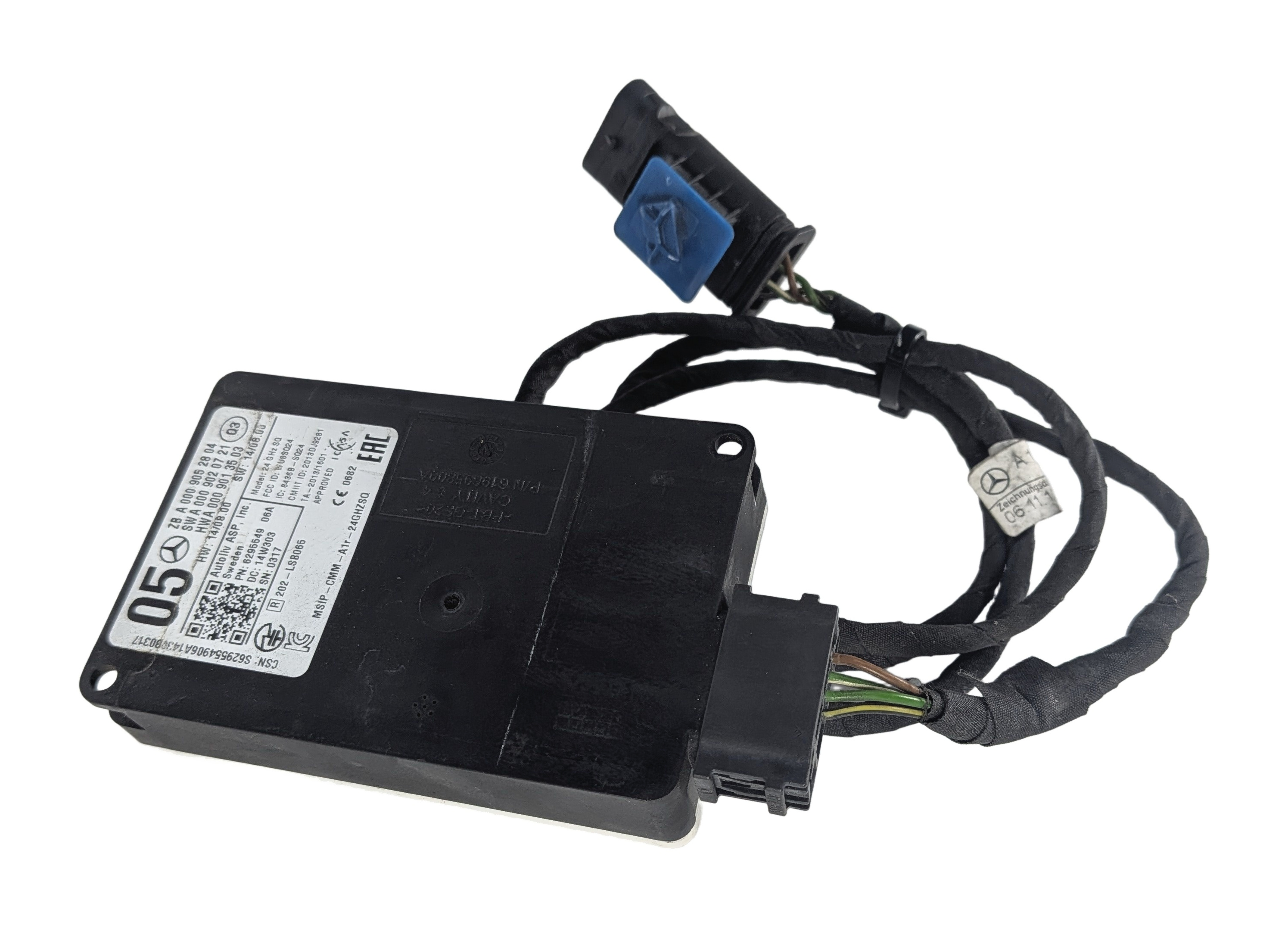 2015 MERCEDES GLA250 X156 FRONT COLLISION AVOIDANCE RADAR SENSOR MODULE — exact item pictured