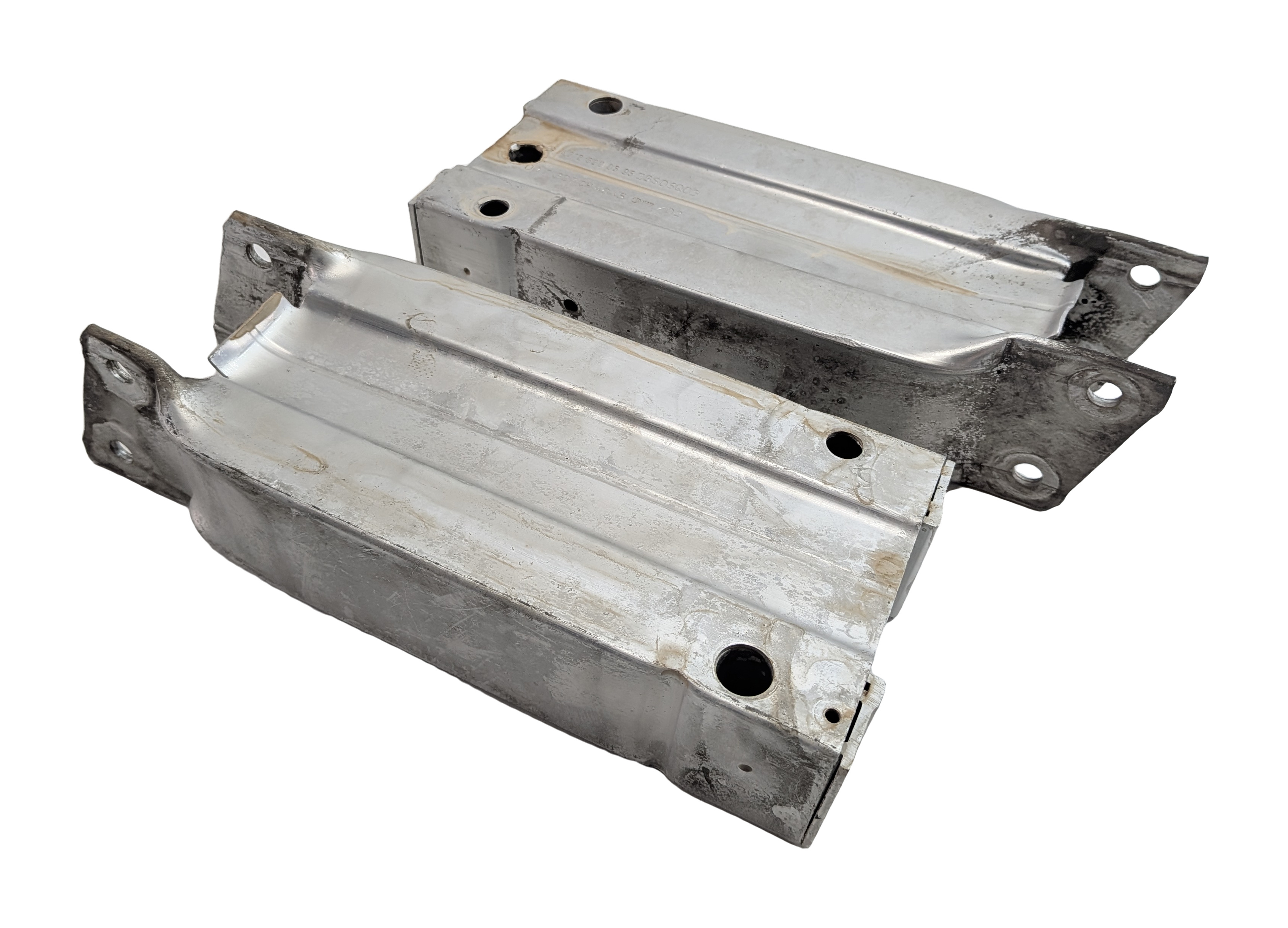 10-18 MERCEDES E300 E350 E400 E550 CLS550 FRONT LEFT/RIGHT BUMPER BRACKET SET/2 — exact item pictured