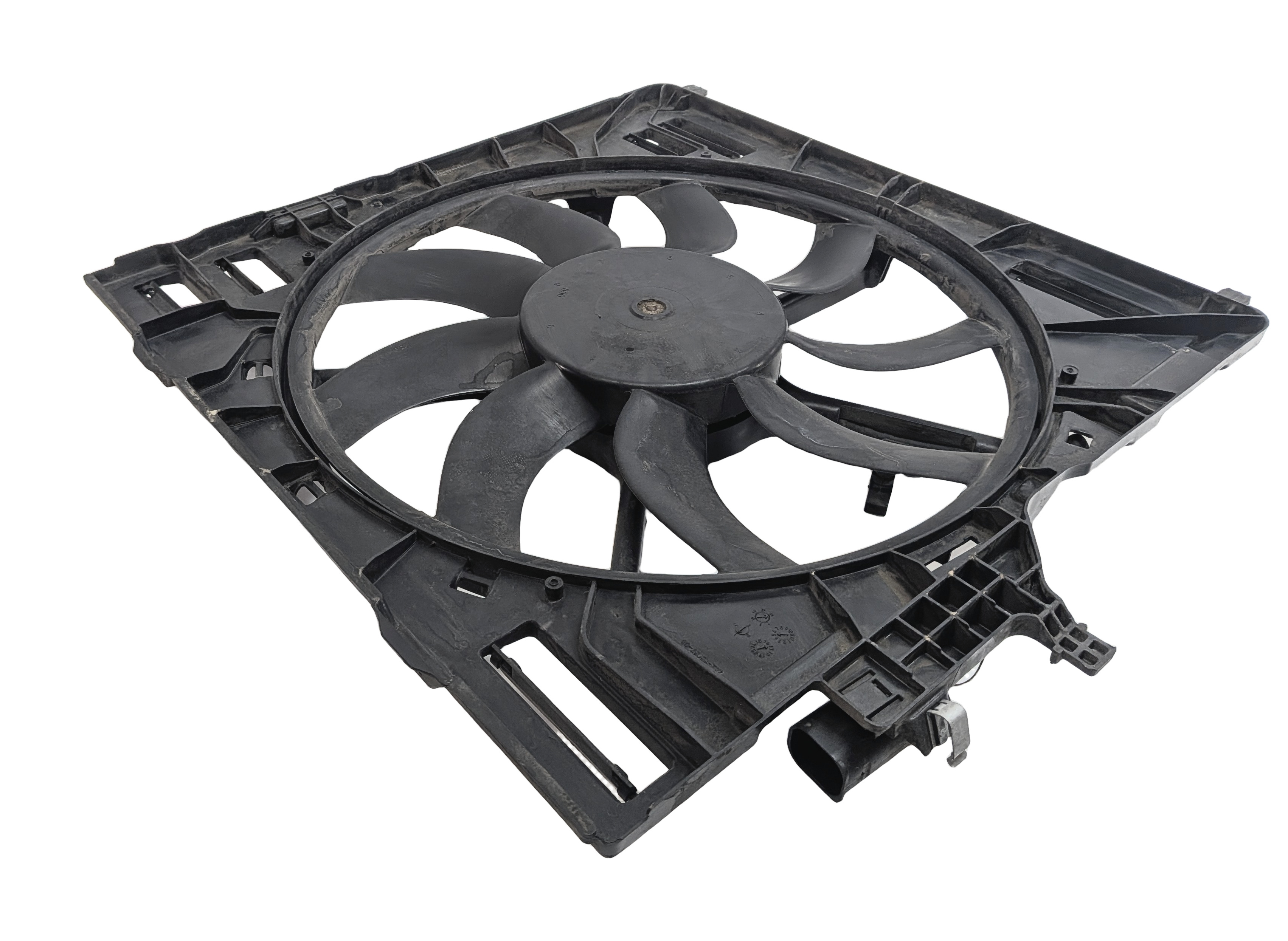 14-19 BMW X5 X6 (F15 F16) 4.4L N63 TURBO 850 WATT RADIATOR FAN & SHROUD ASSEMBLY — exact item pictured
