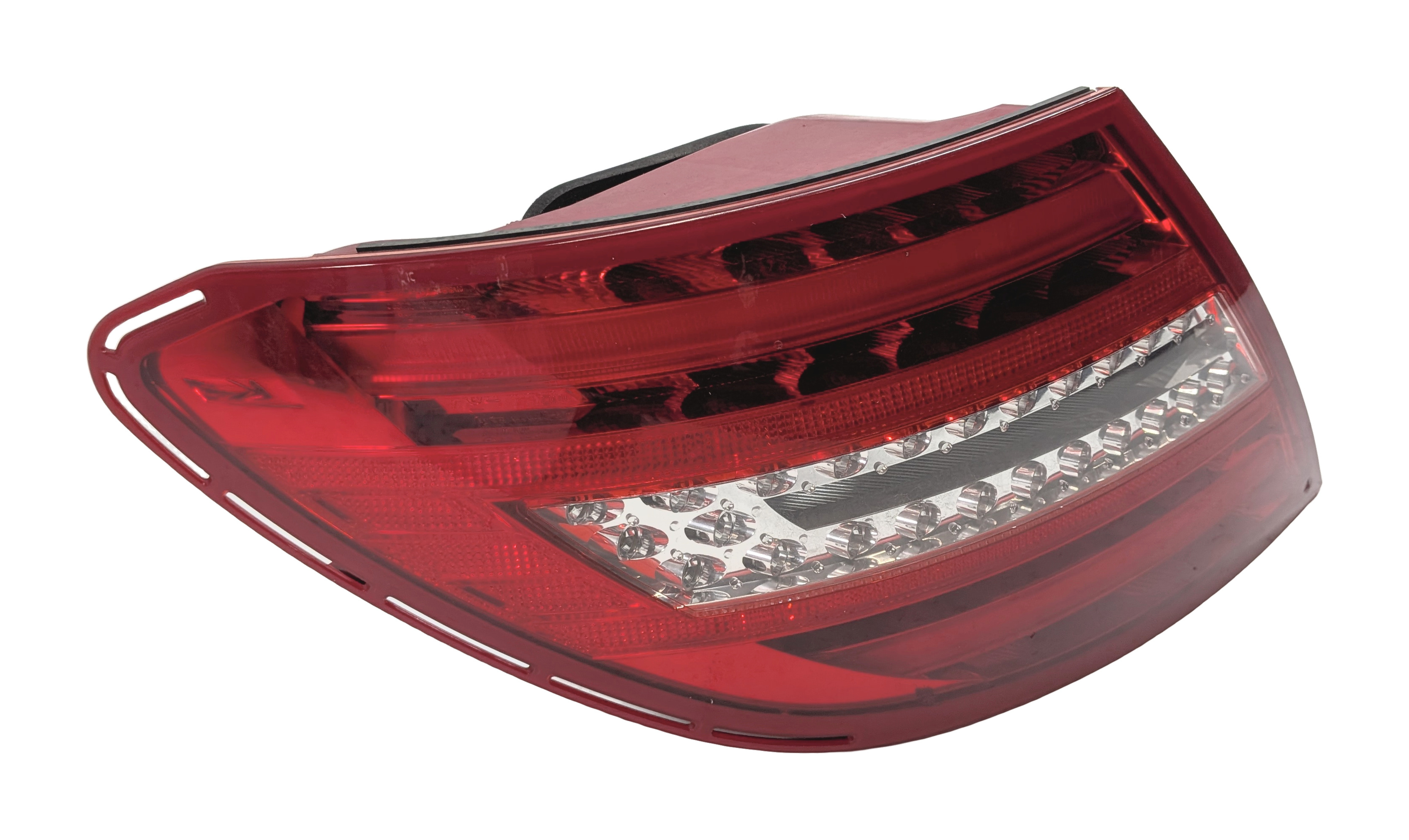 2012-2015 MERCEDES BENZ C250 C300 C350 (W204) LEFT DRIVER TAILLIGHT BRAKE LIGHT — exact item pictured