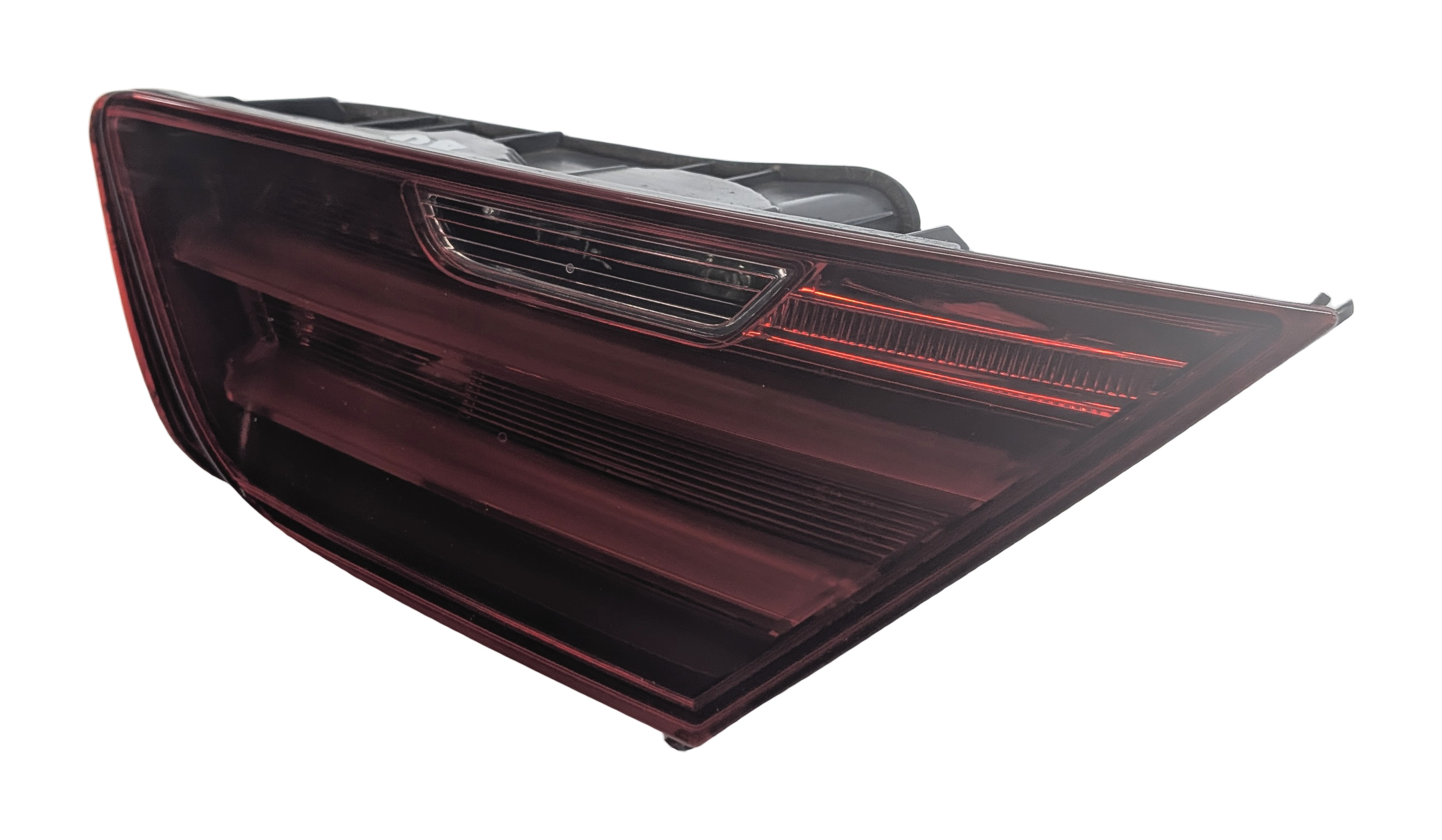 12-19 BMW 640i 650i M6 (F06 F12 F13) RIGHT PASSENGER INNER TAILLIGHT LIGHT LAMP — exact item pictured