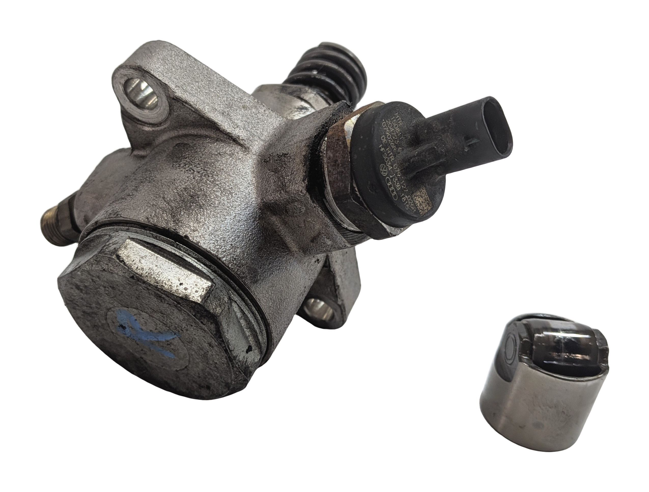 2011-2013 AUDI A8 (D4 4H) 4.2L V8 ENGINE - HIGH PRESSURE MECHANICAL FUEL PUMP — exact item pictured