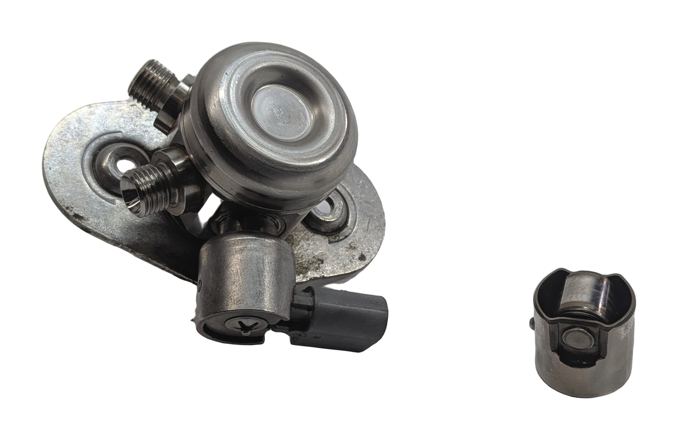 12-18 BMW 320i 328i 428i 528i X1 X3 X5 Z4 2.0L N20 TURBO MECHANICAL FUEL PUMP — exact item pictured