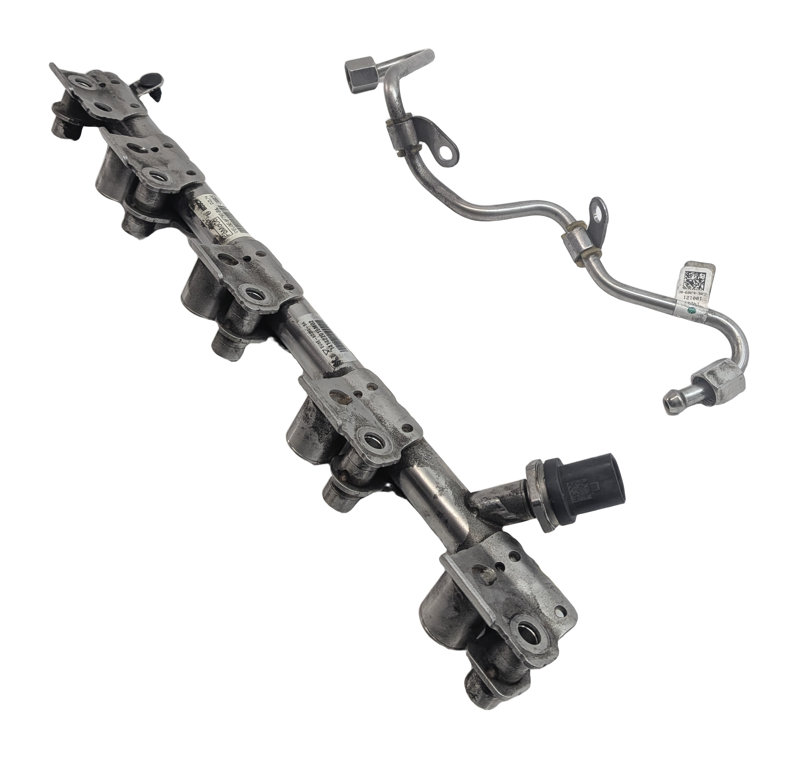 2015 RANGE ROVER EVOQUE (L538) 2.0L (204PT) ENGINE FUEL RAIL w/FUEL LINES — exact item pictured