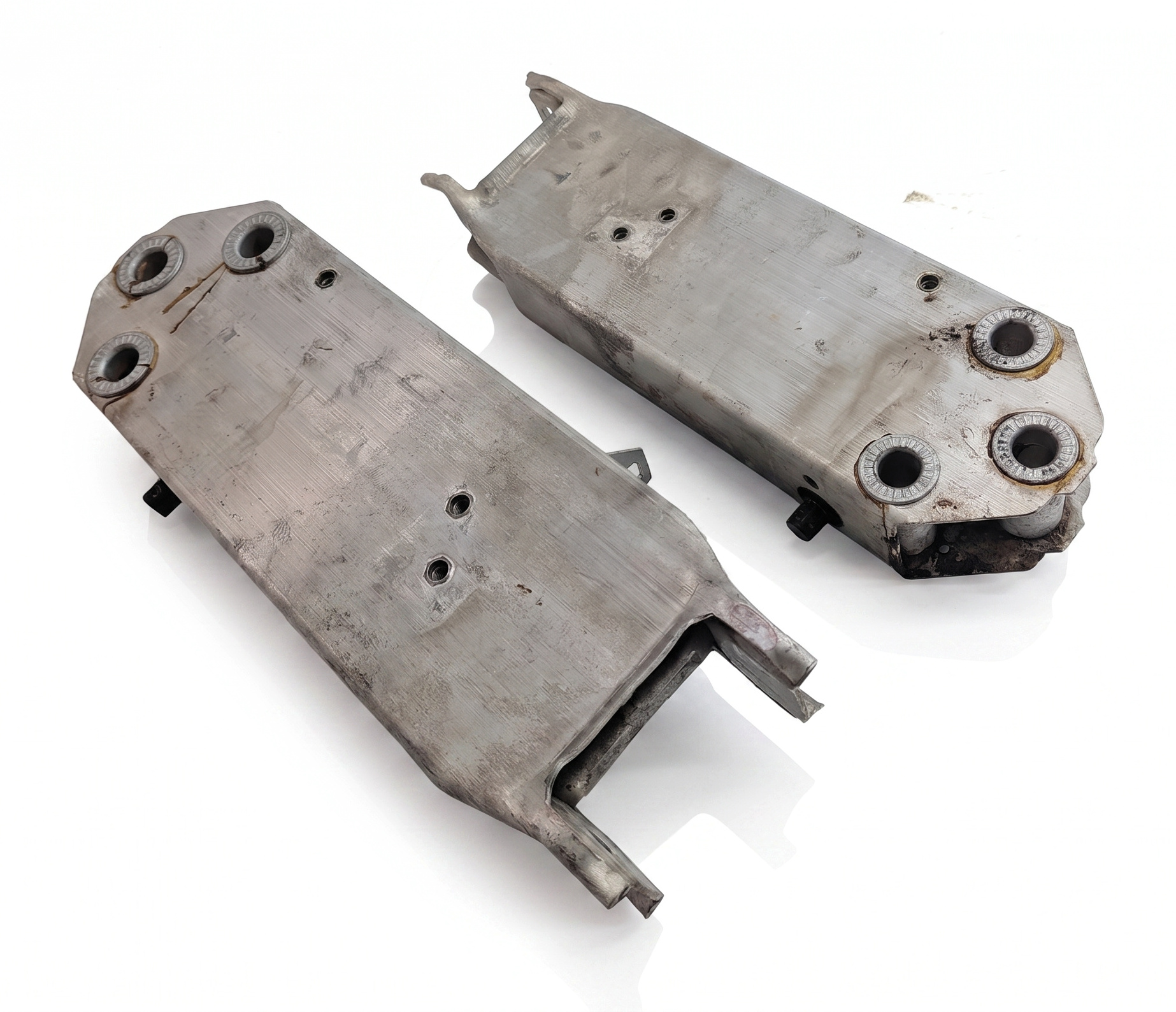 BMW 7 SERIES (F01) FRONT LEFT & RIGHT BUMPER IMPACT REINFORCEMENT BRACKET SET/2 — exact item pictured